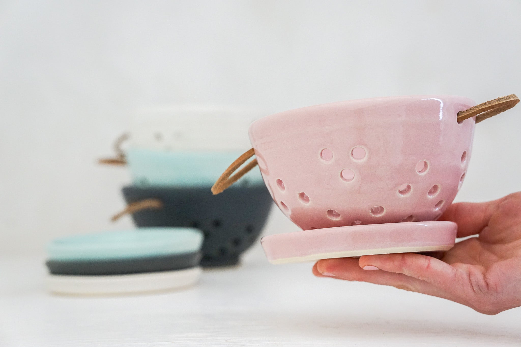 Small Berry bowl / water tray