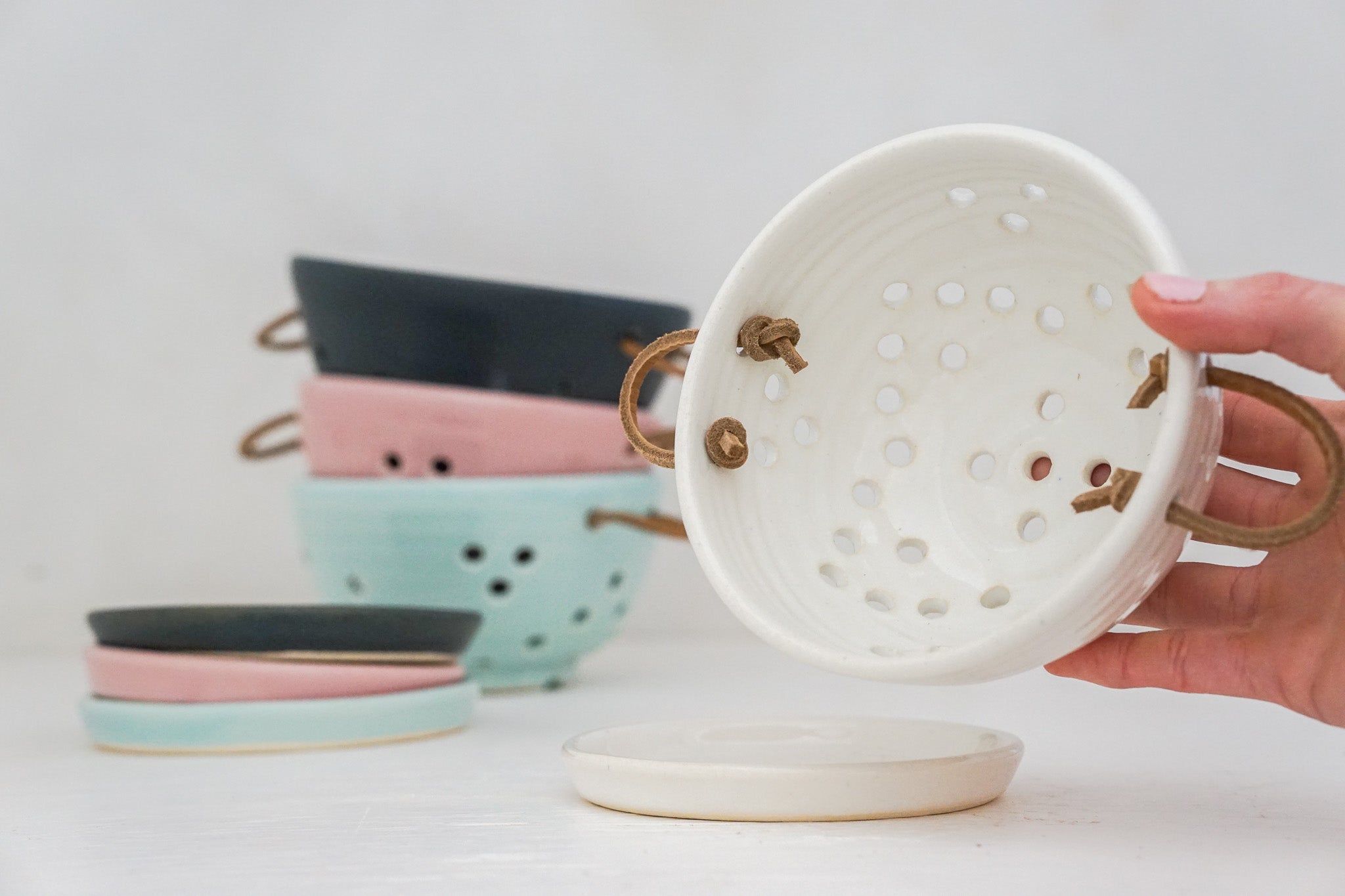 Small Berry bowl / water tray