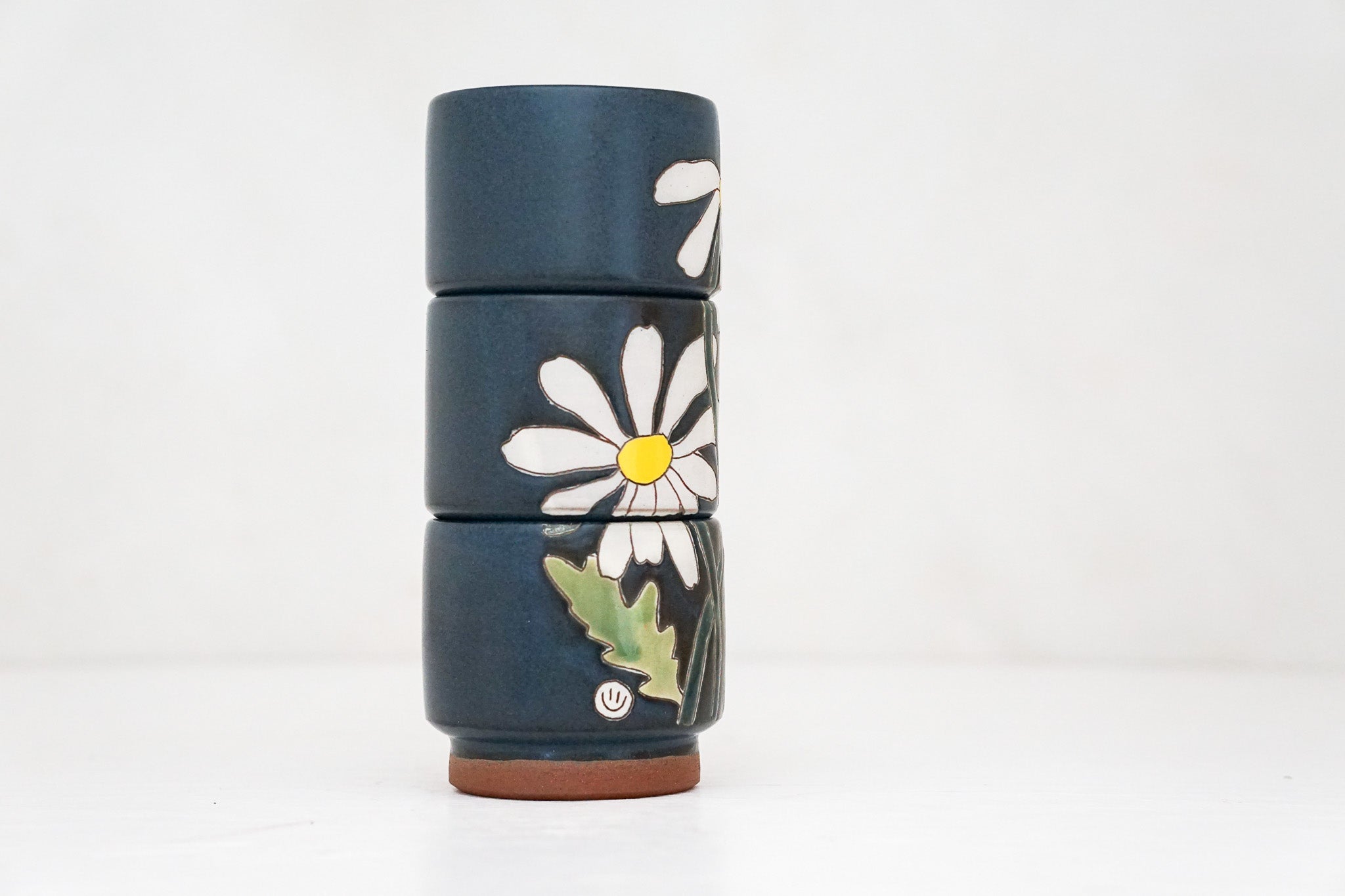 Daisy triple stack in Darby*