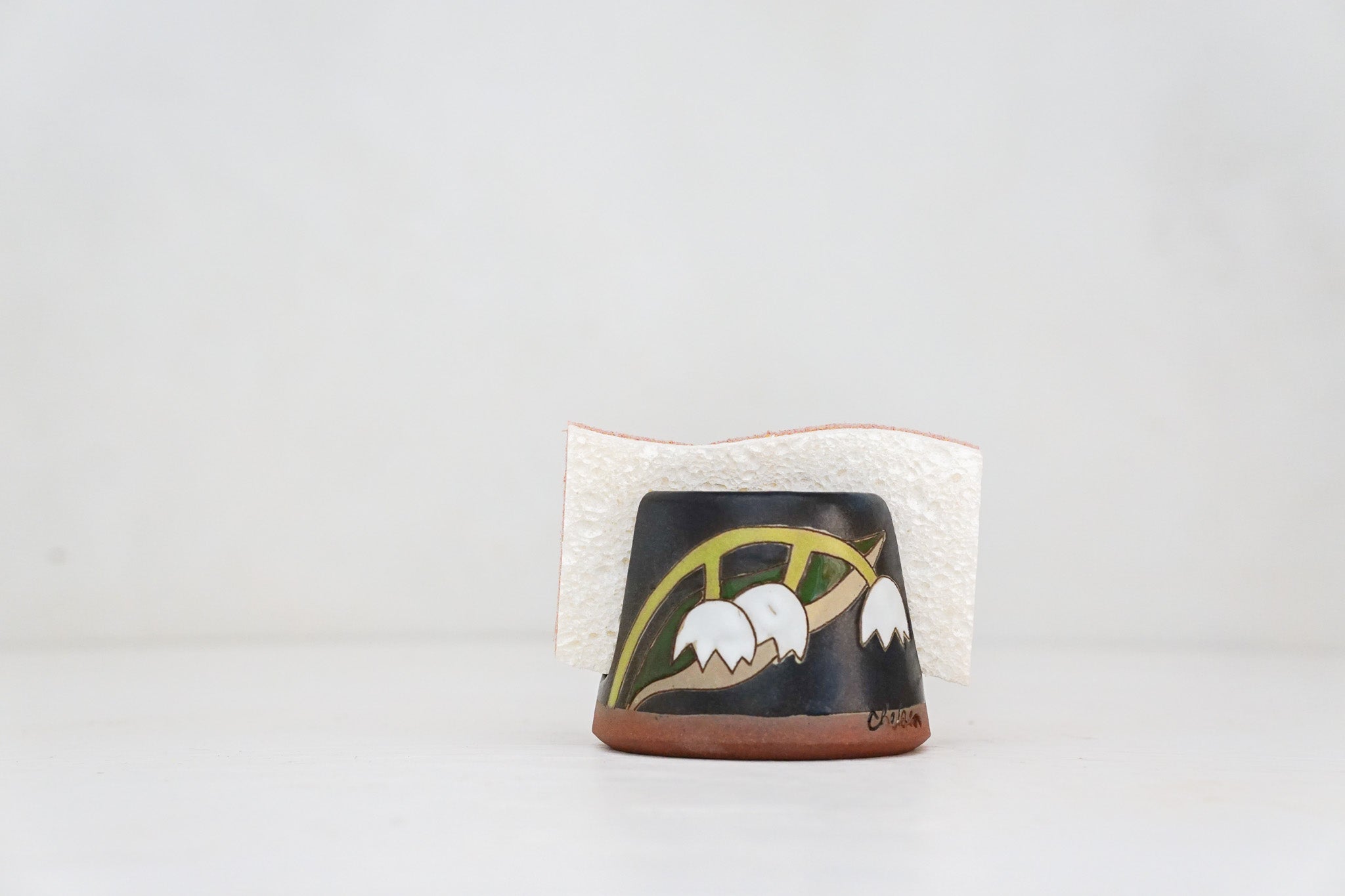 Lily of the Valley Sponge Holder in Darby
