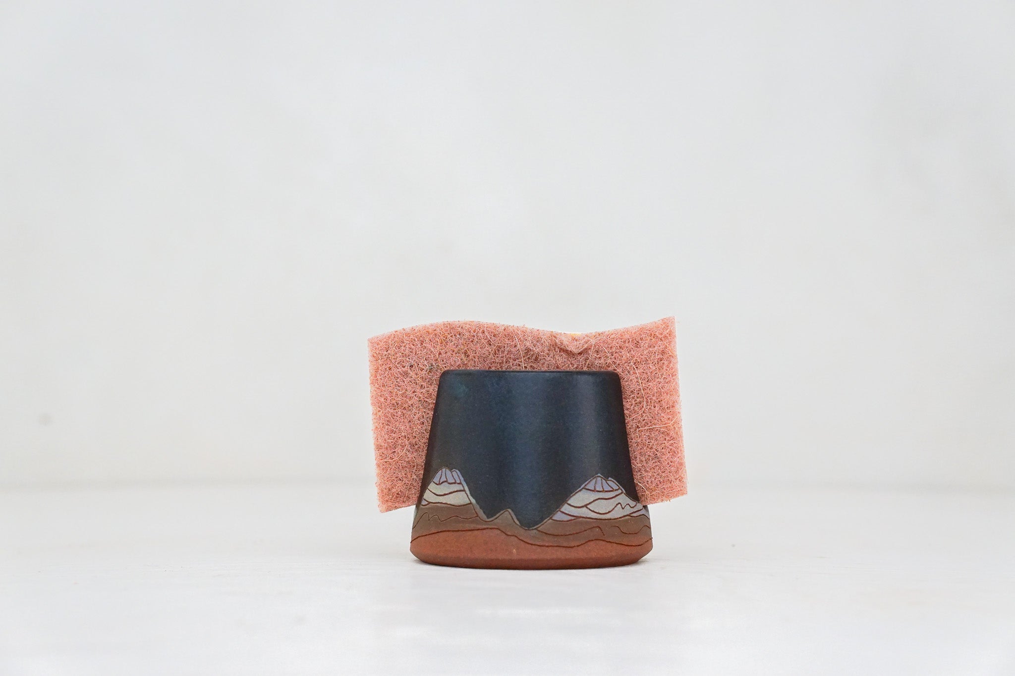 W Teton Moon Sponge Holder in Darby