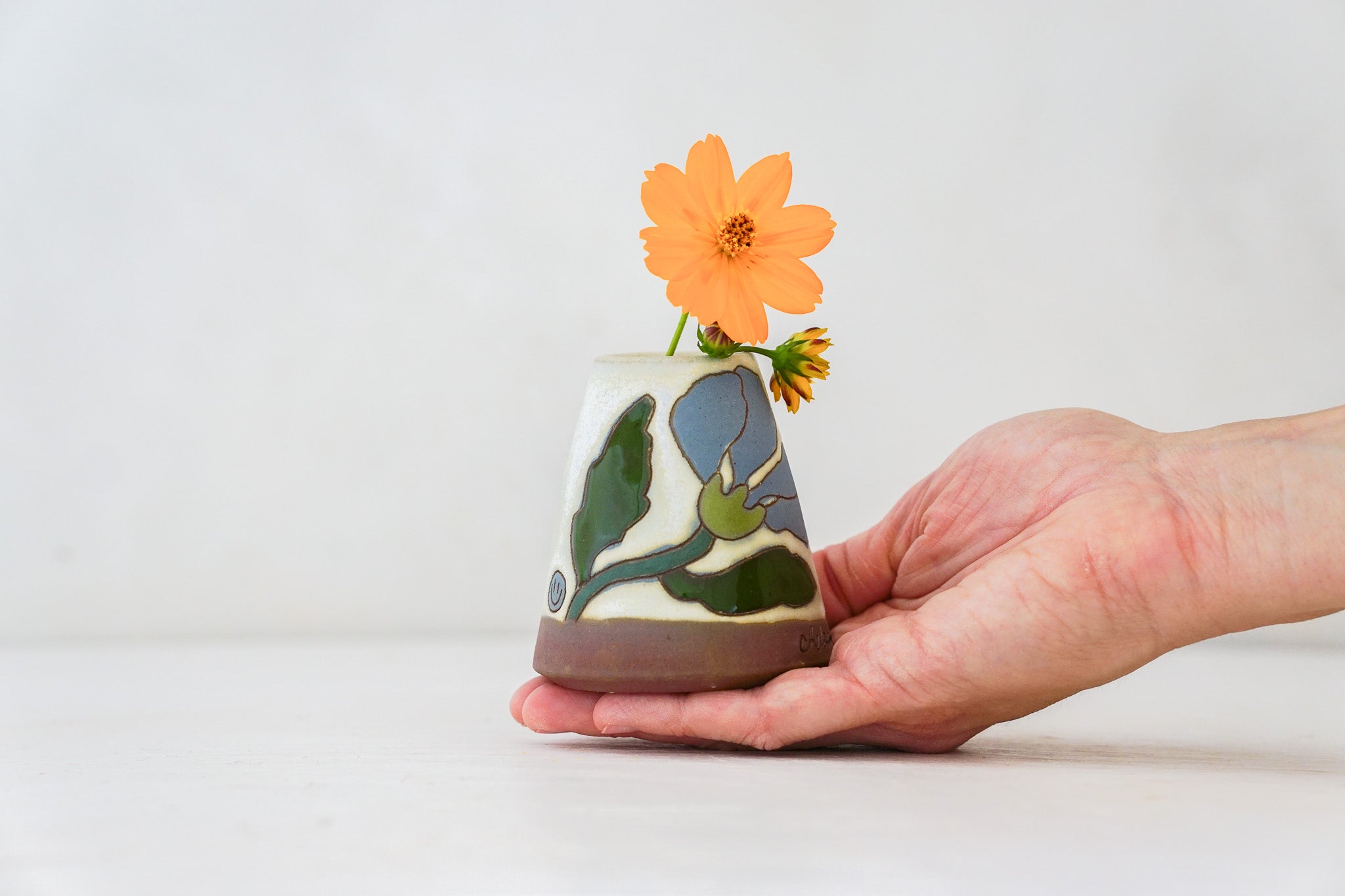 Dancing Flower Bud vase in Bone