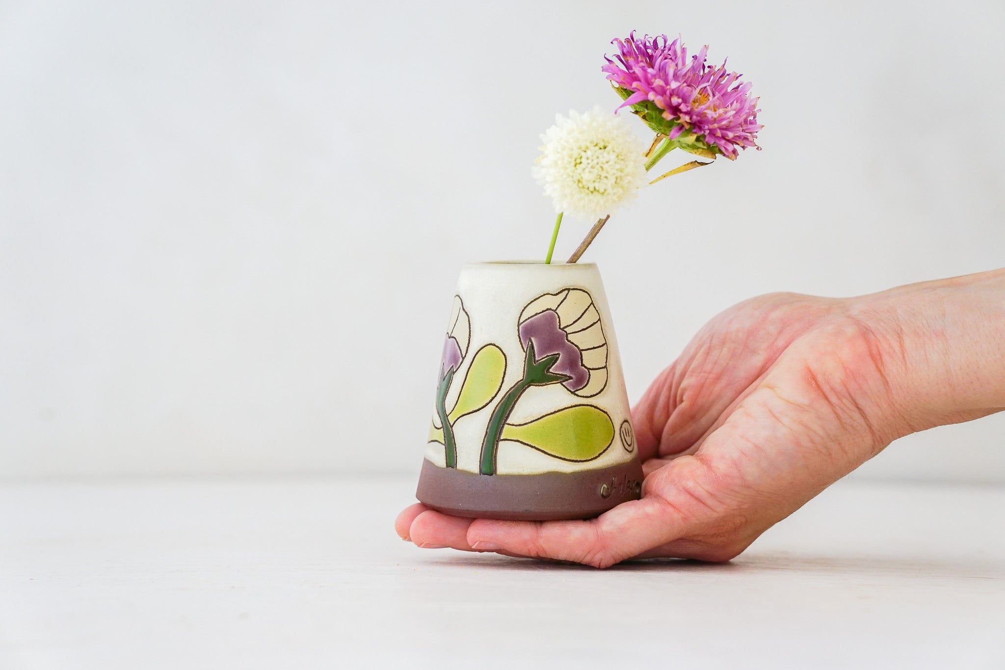 Feels like Spring Flower Bud vase in Bone