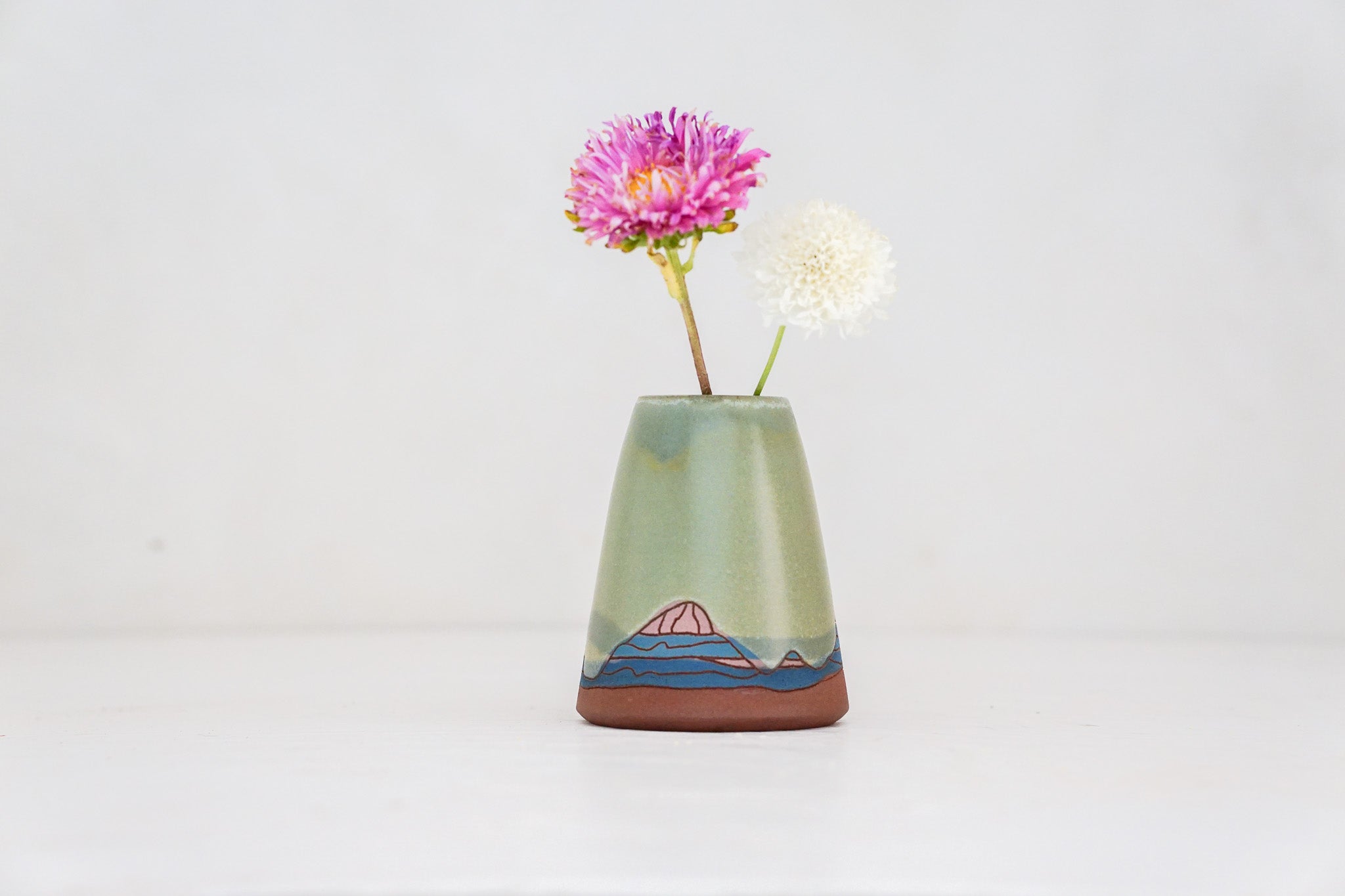W Teton Moon Bud vase in Sage