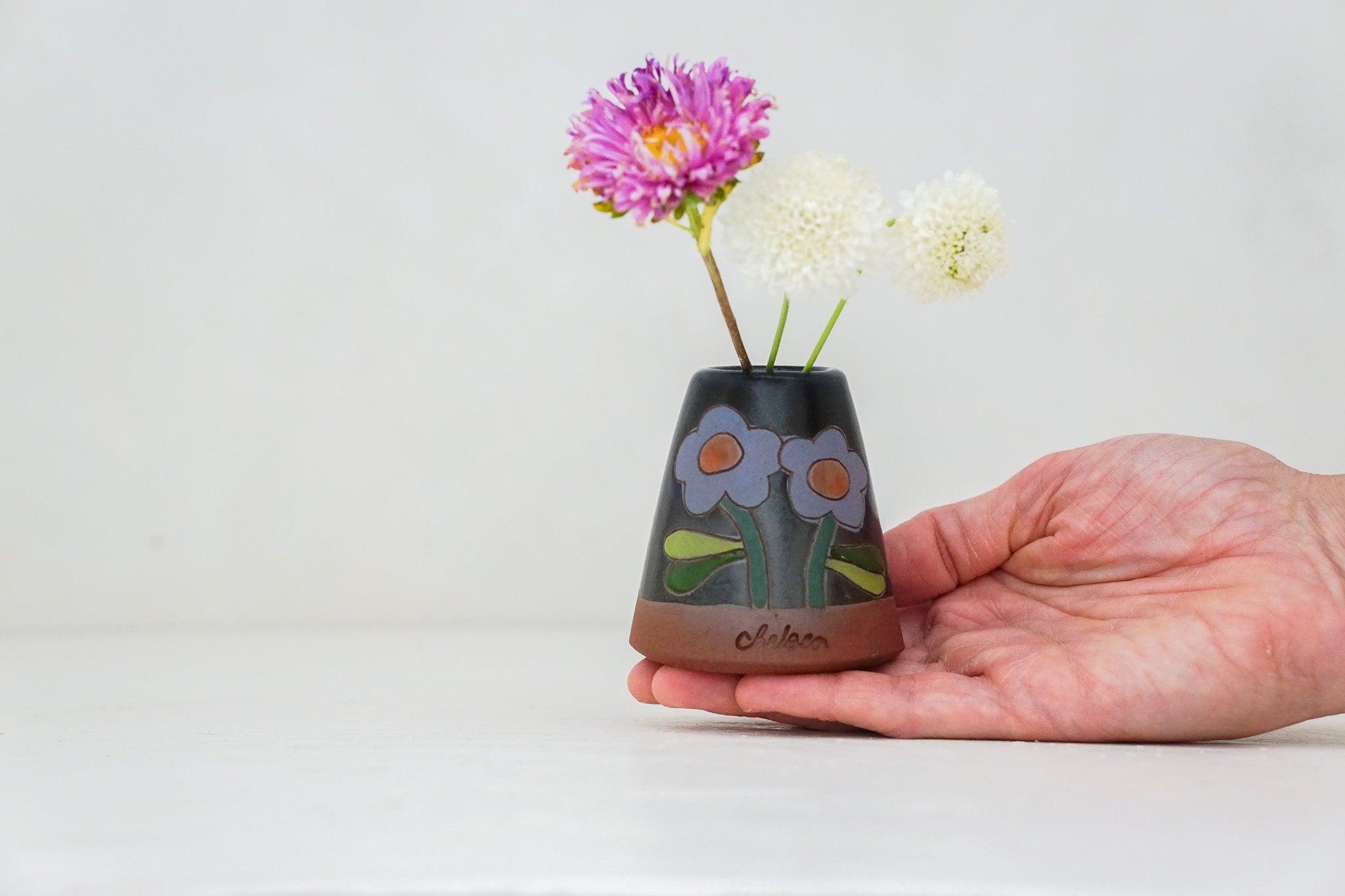 Flower Power Bud vase in Darby