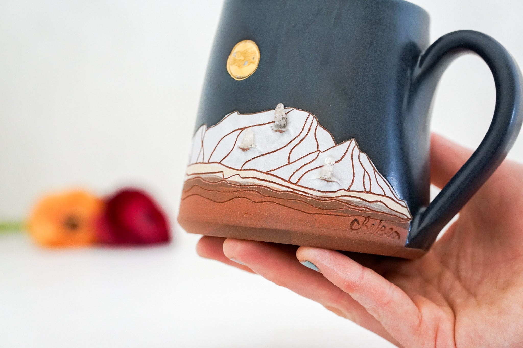 Topaz full moon Mug GOLD in Darby