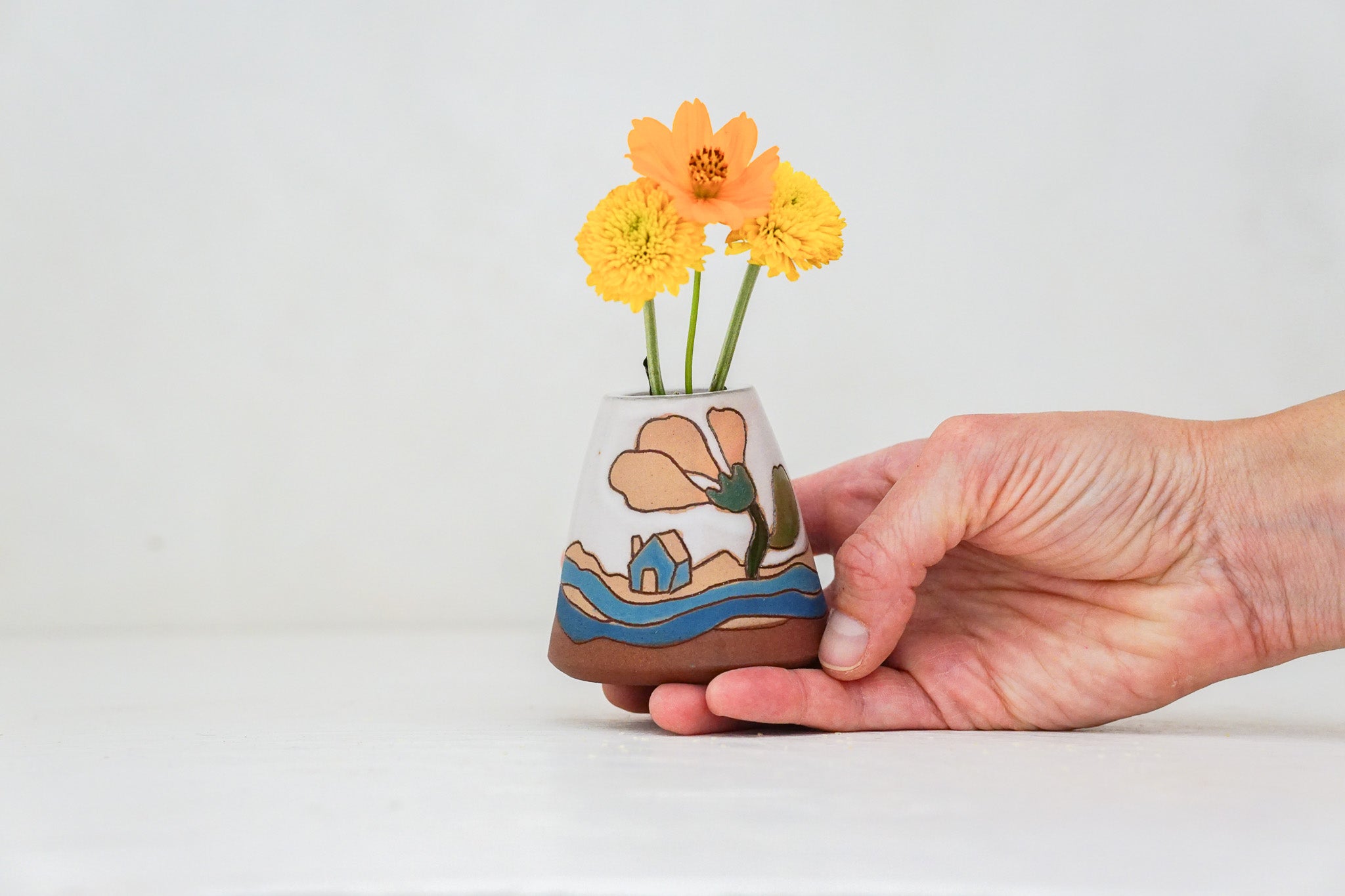 House Flower Bud vase in Bone