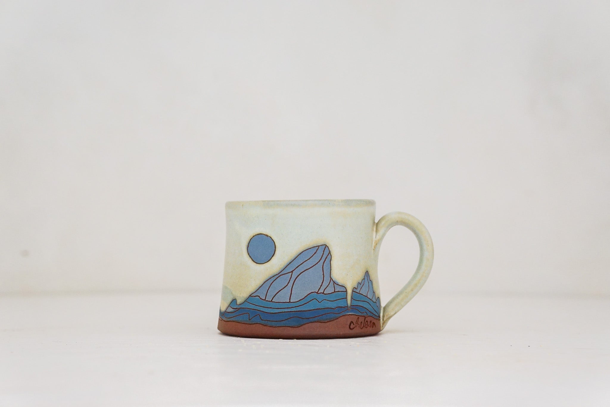 E Teton Blue moon mug shortie in Bone