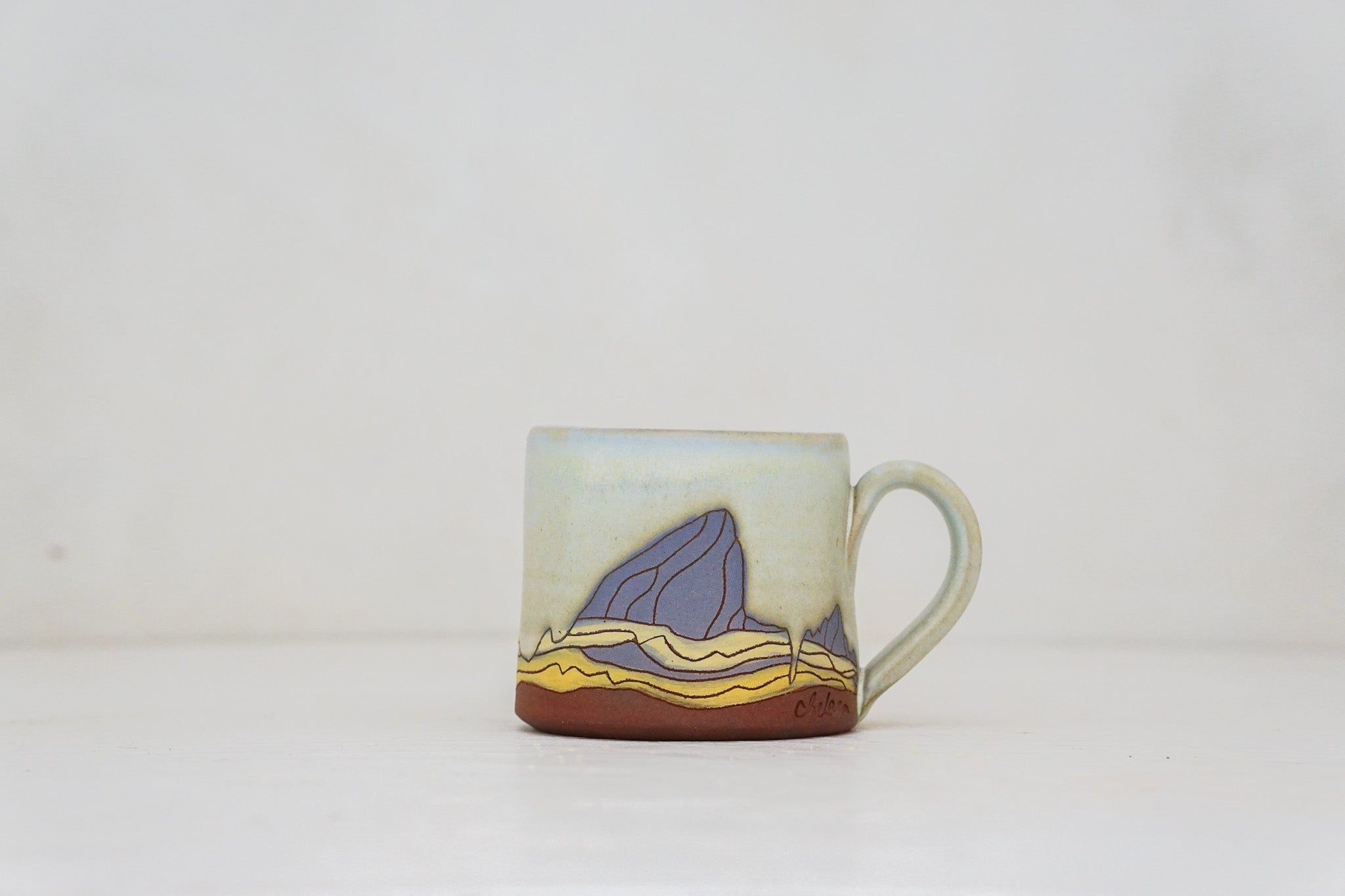 E Teton Purple mug shortie in Bone