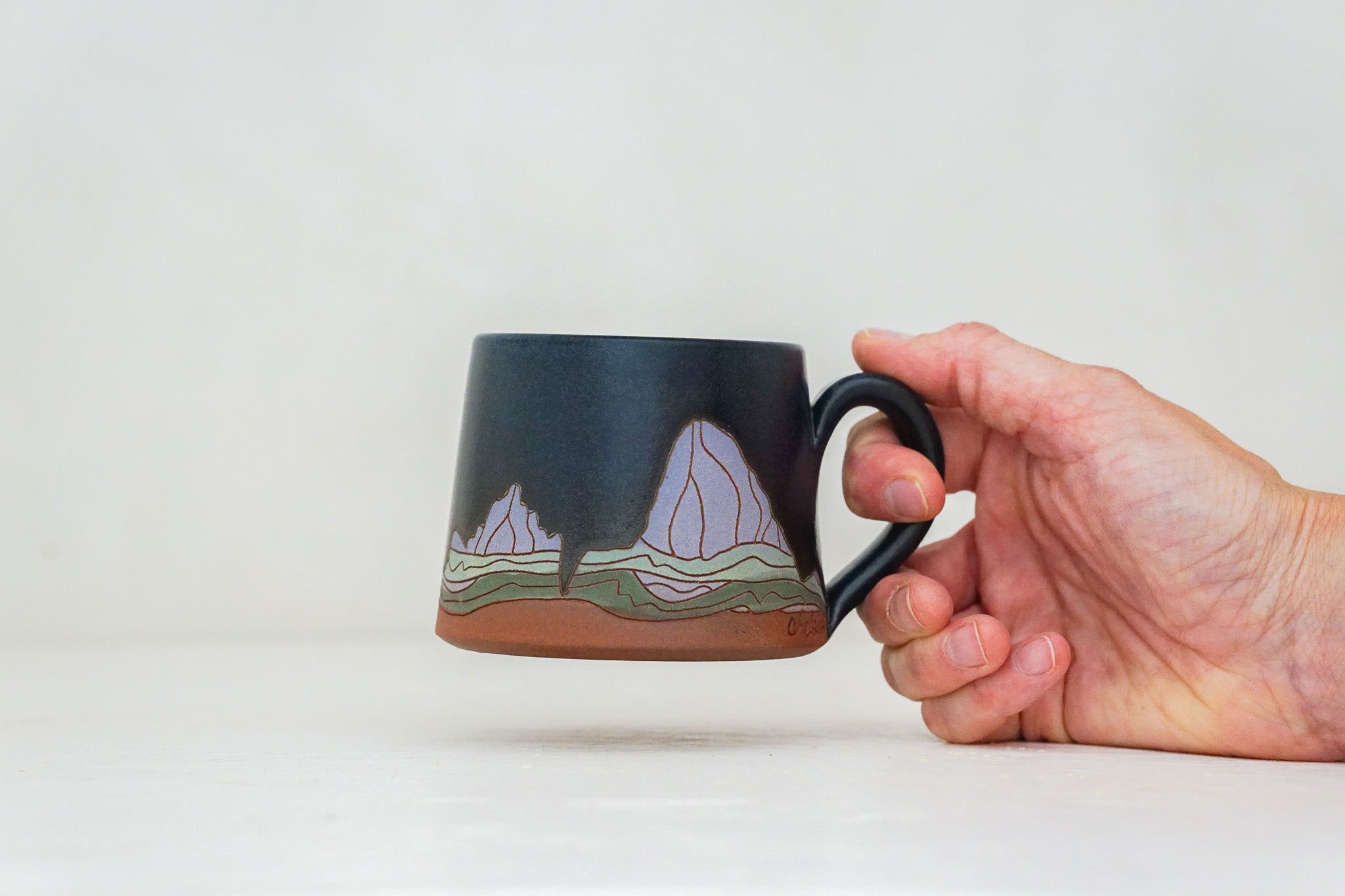 W Teton mug shortie in Darby