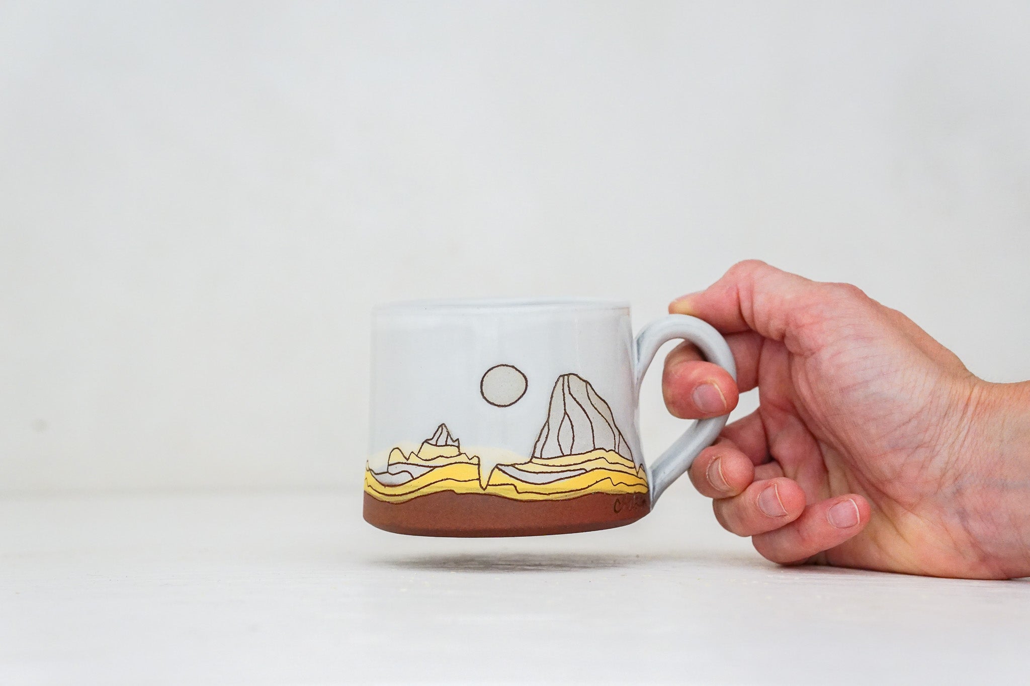 W Teton mug shortie in White