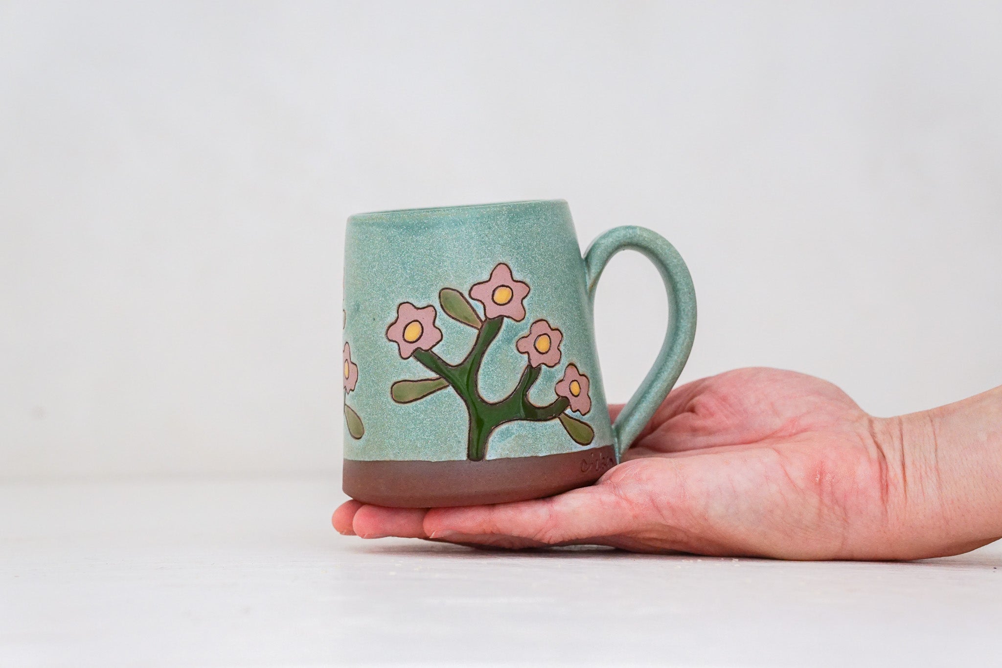 Forget-me-not mug in Lake