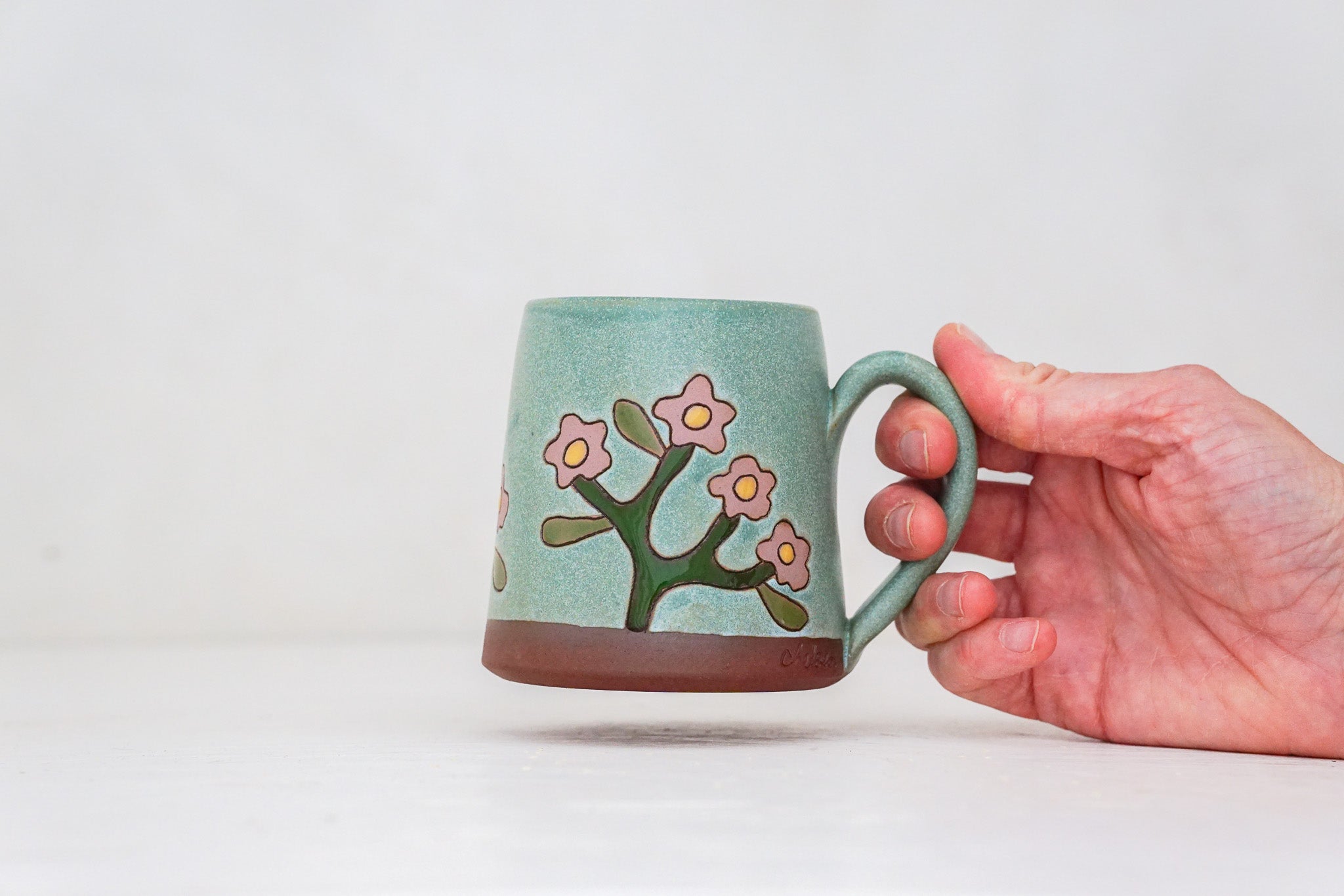 Forget-me-not mug in Lake