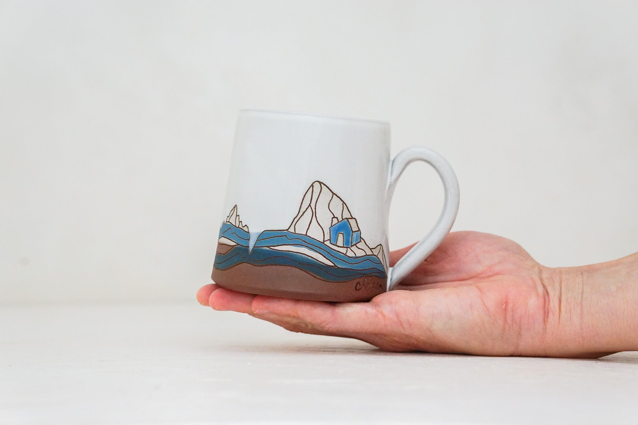 W Teton Blue House mug in White