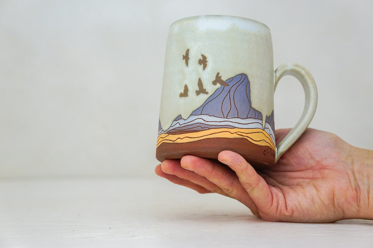 BIG E Teton Birds mug in Bone