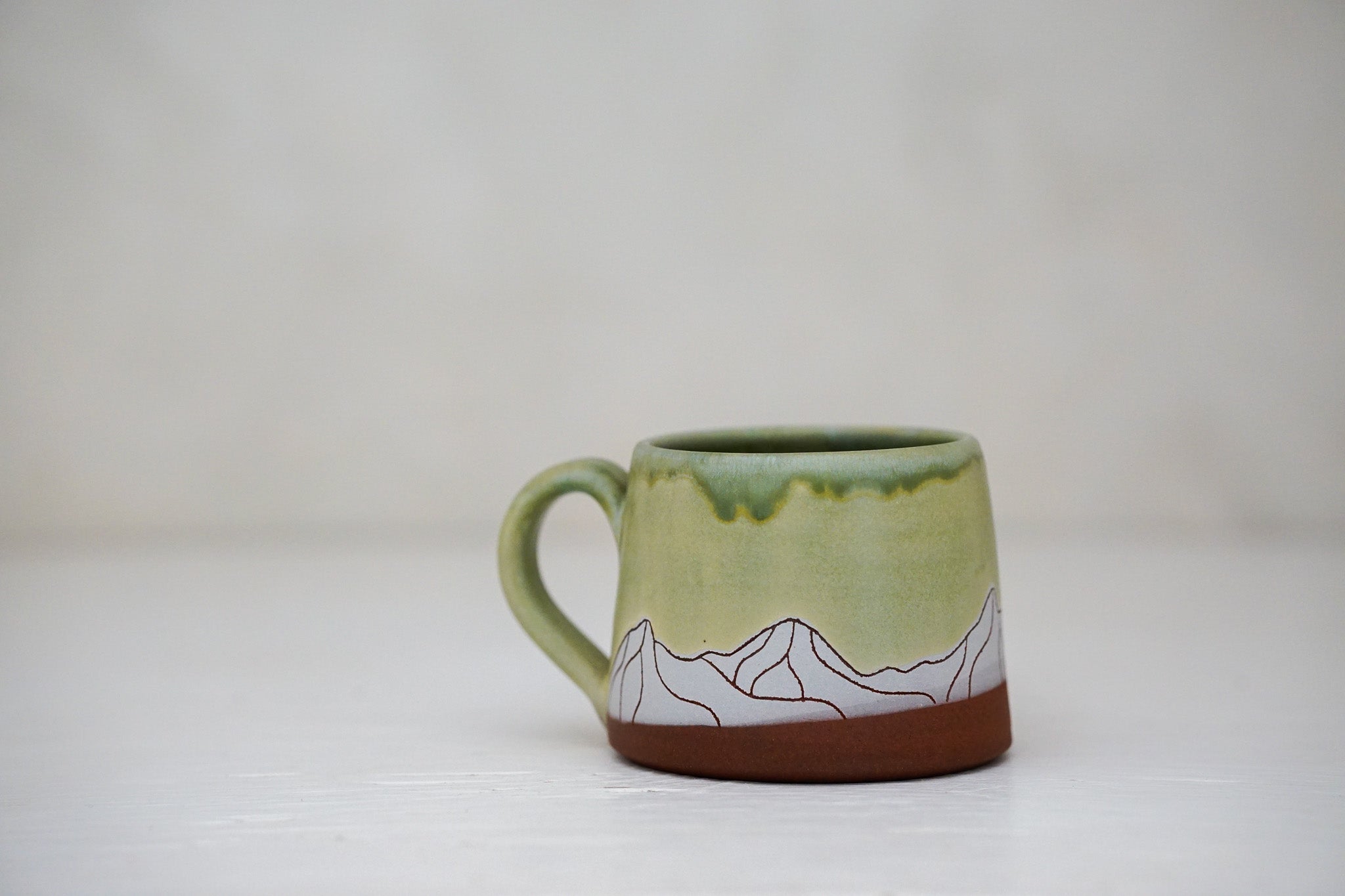 Mtn Tent Camp Short mug