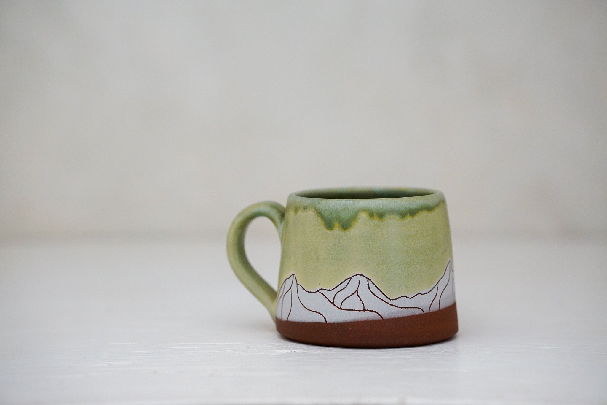 Mtn Tent Camp Short mug