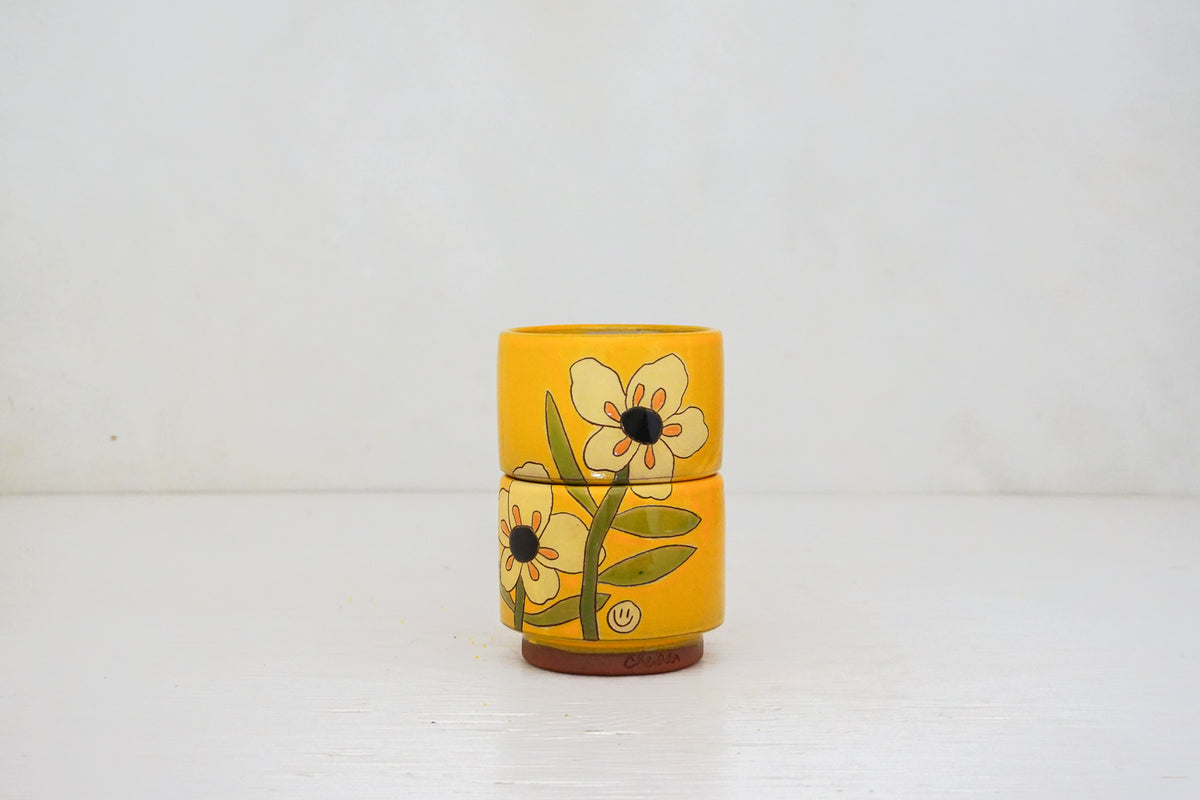 Buttercup Flower stacker cups in Tang
