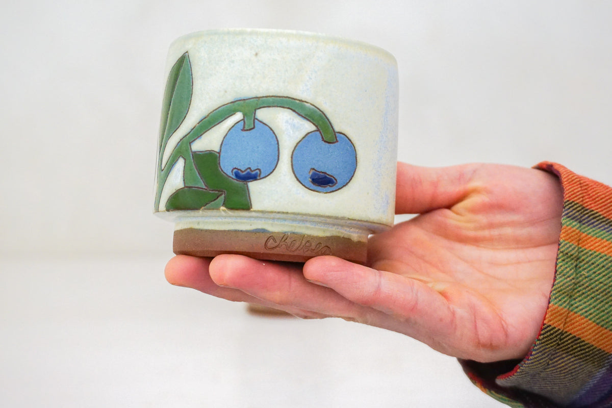 Perfect blueberry / huckleberry cups in Bone