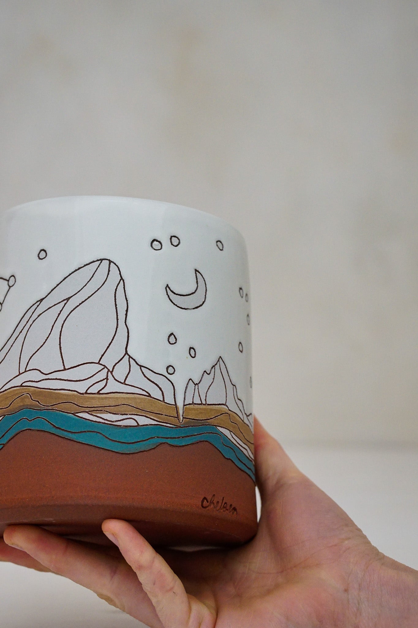 E Teton Moon Dipper Utensil holder / Vase in White