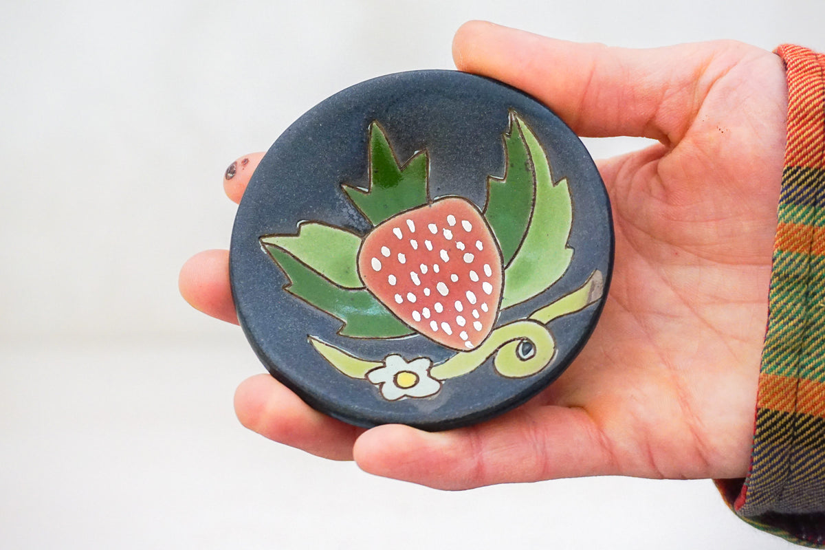 SILVER Strawberry Ring dish in Darby