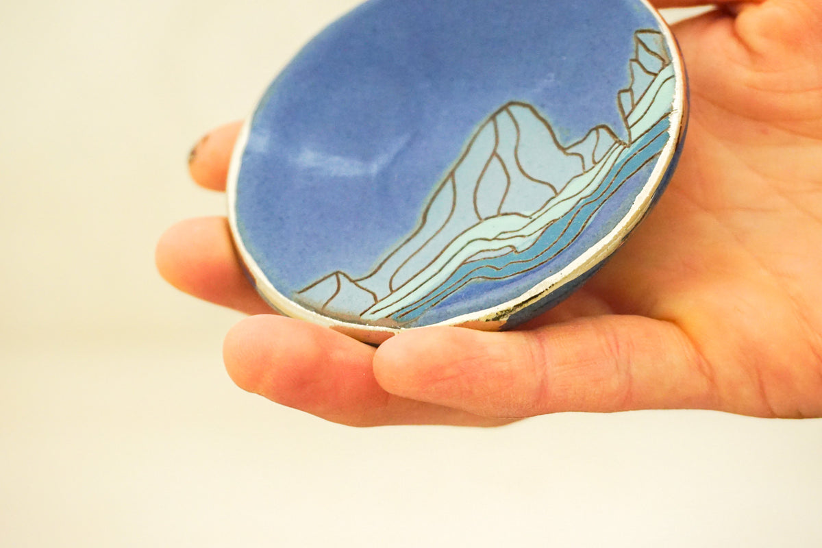 SILVER E Teton Ring dish in Flax