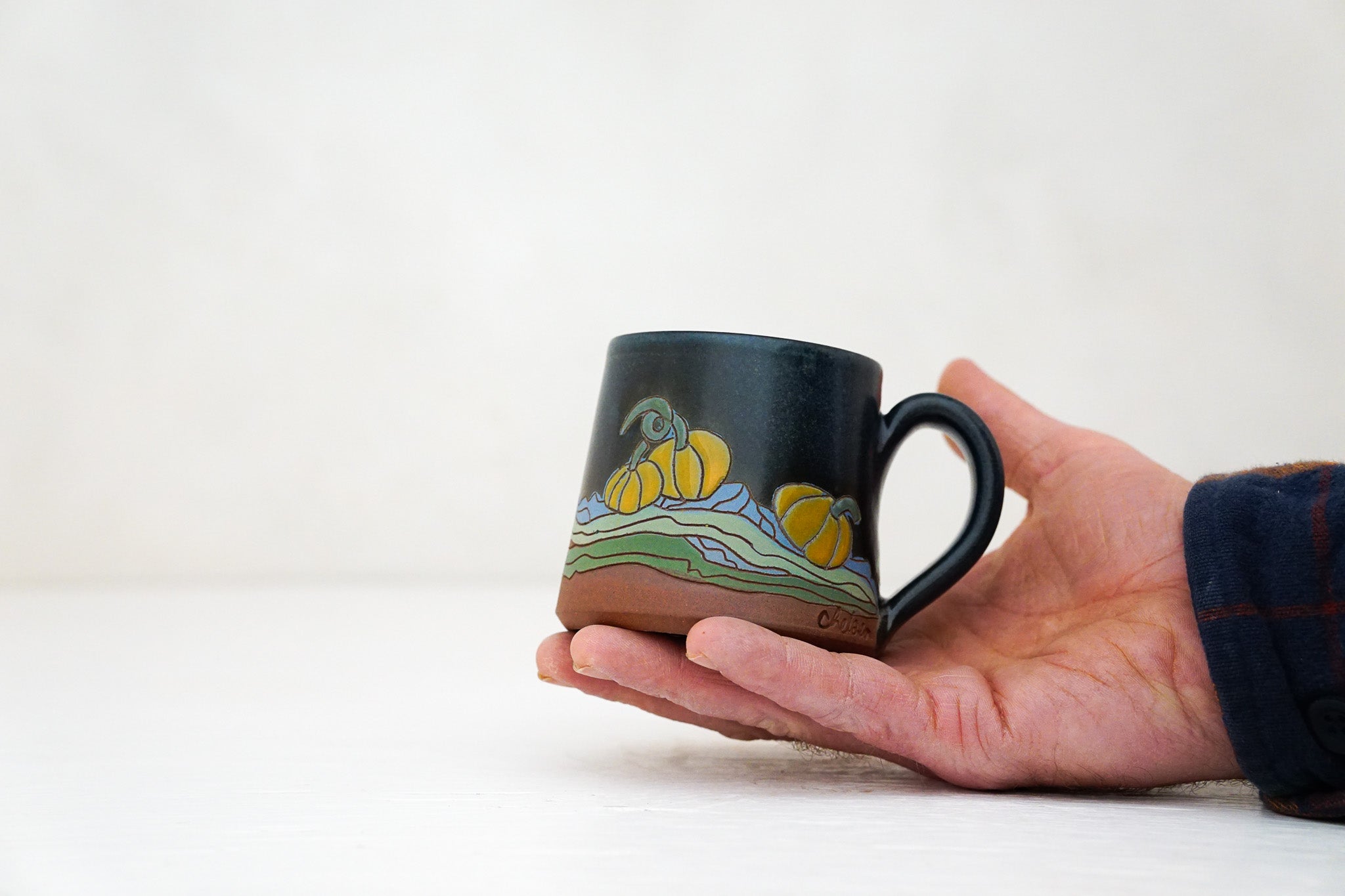 Pumpkin Patch tiny mug in Darby