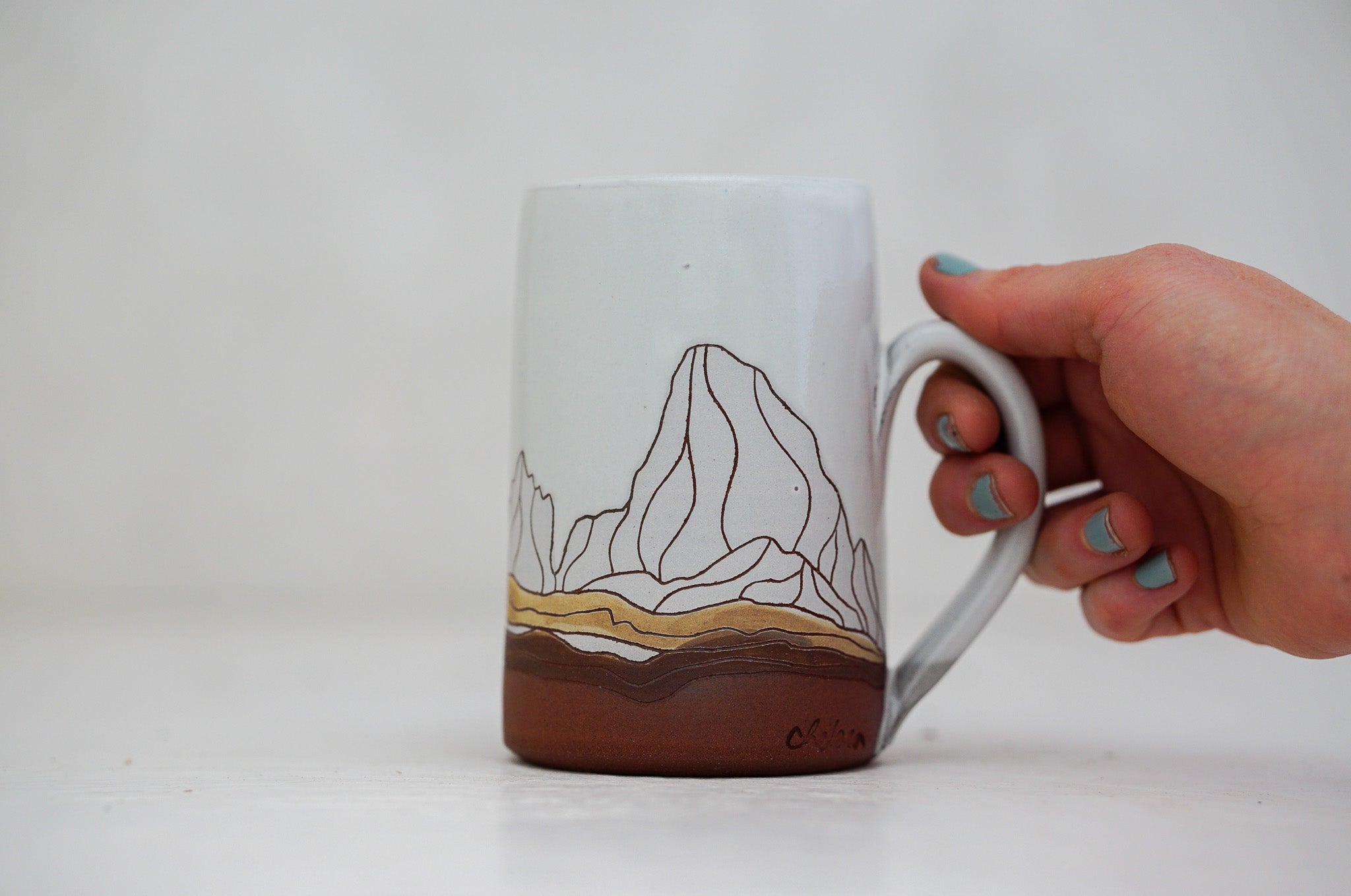 W Teton Tall mug in White