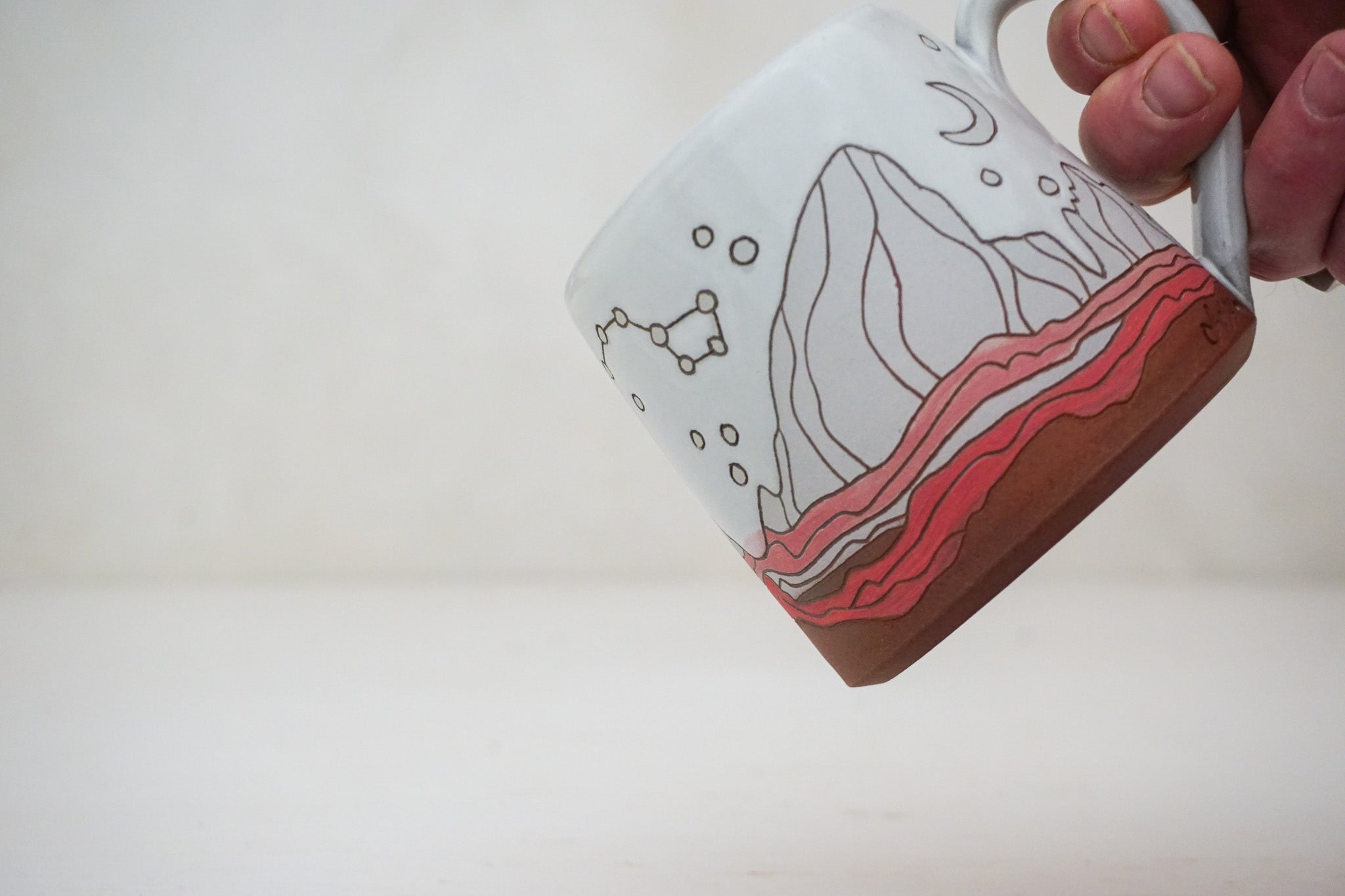 E Teton Dipper Crescent Moon mug in White