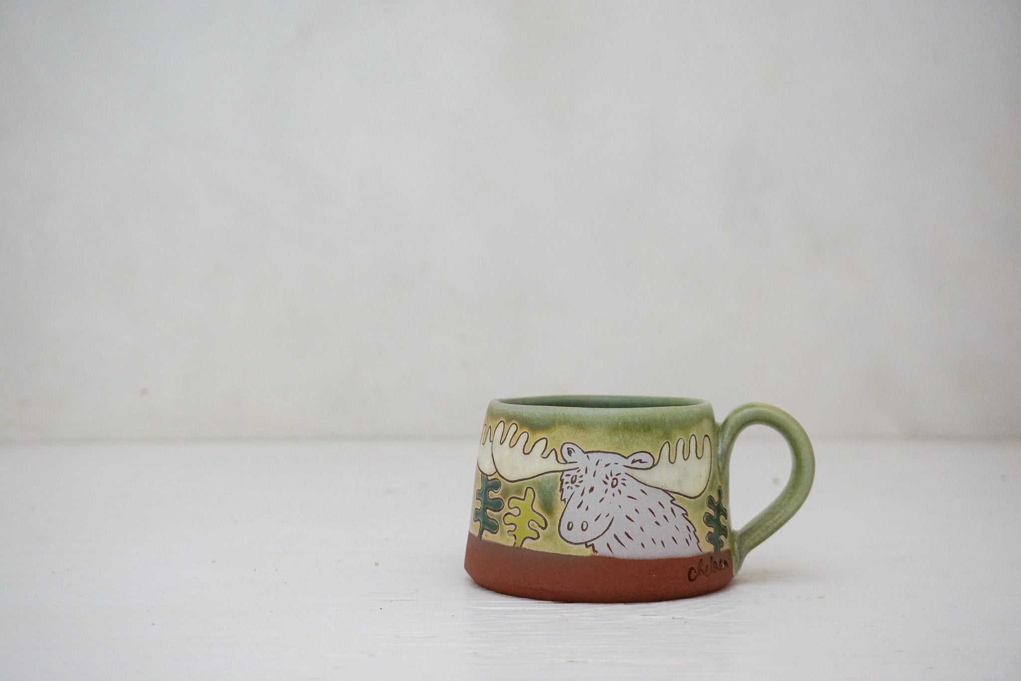 Moose & Trees short mug in Sage