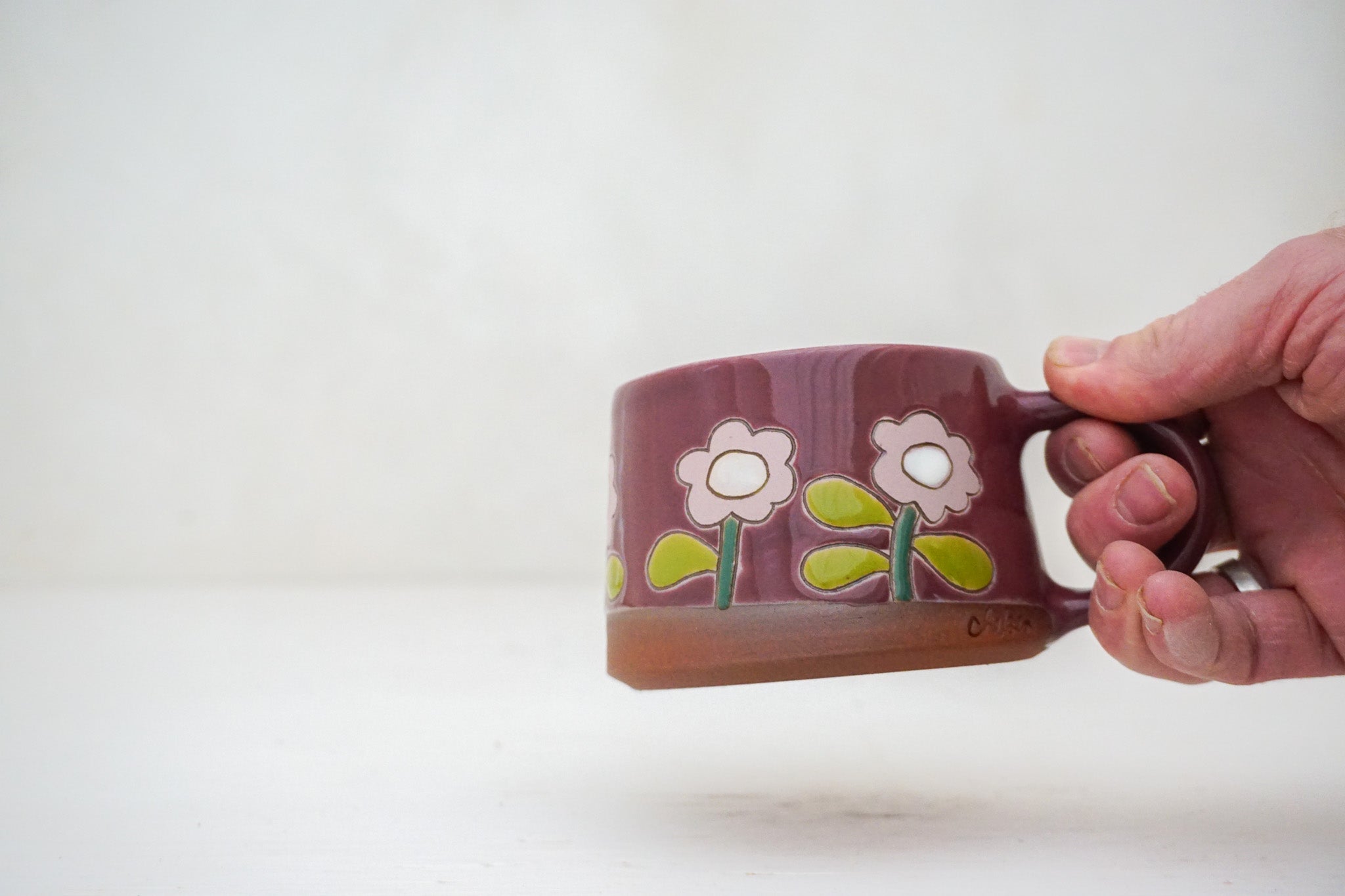 Flower short mug in Mulberry