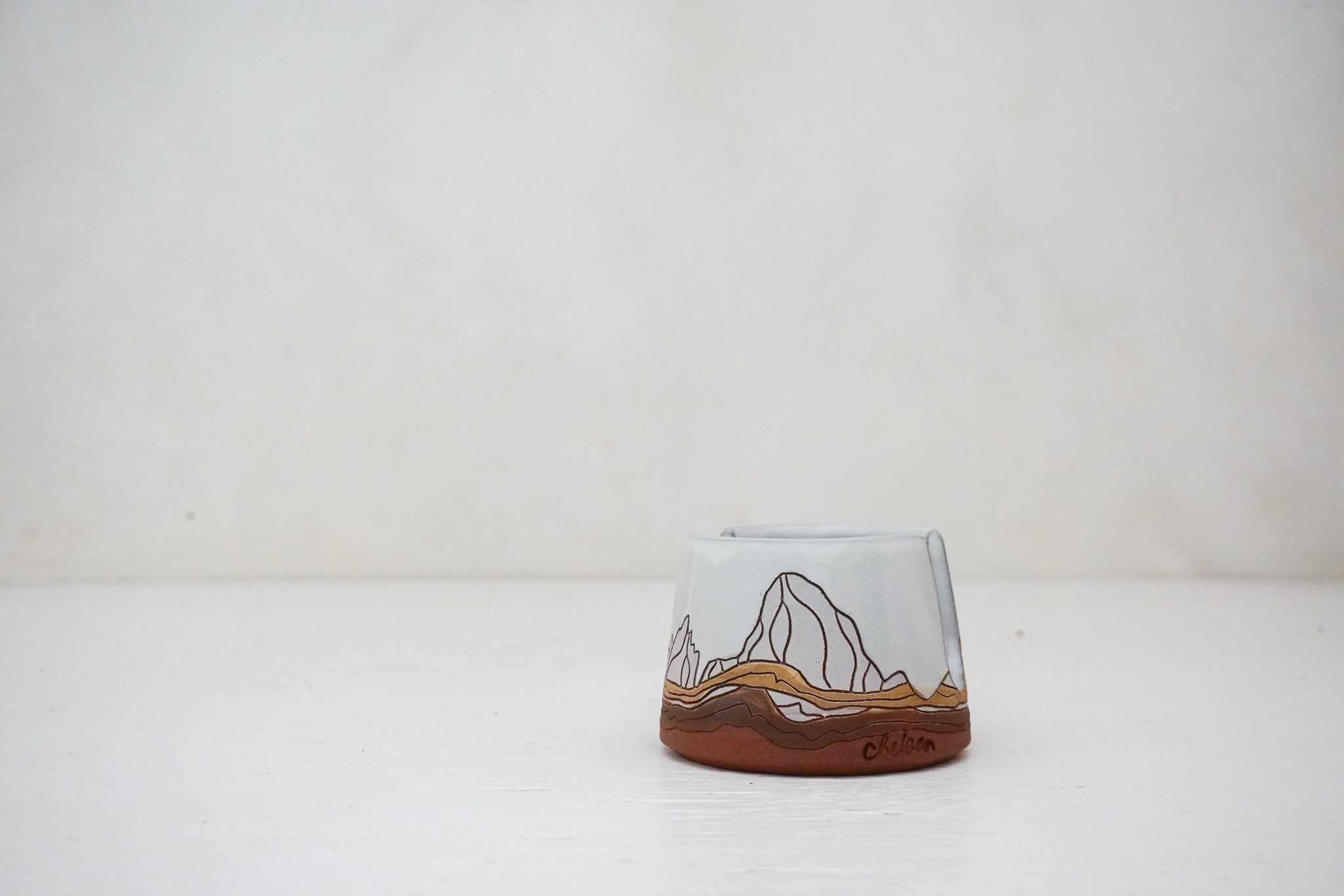 W Teton Sponge Holder in White