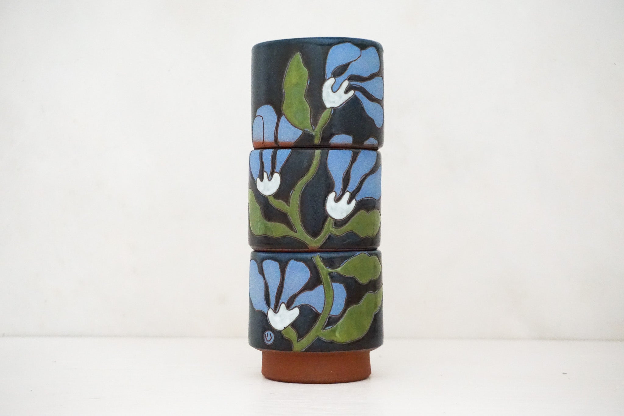 Dancing flower stacker cups in Darby