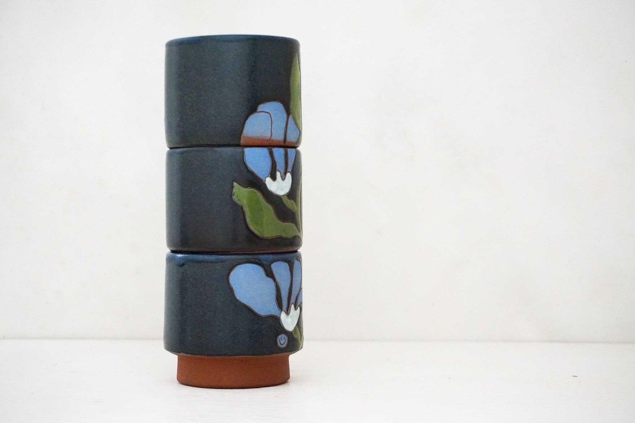 Dancing flower stacker cups in Darby