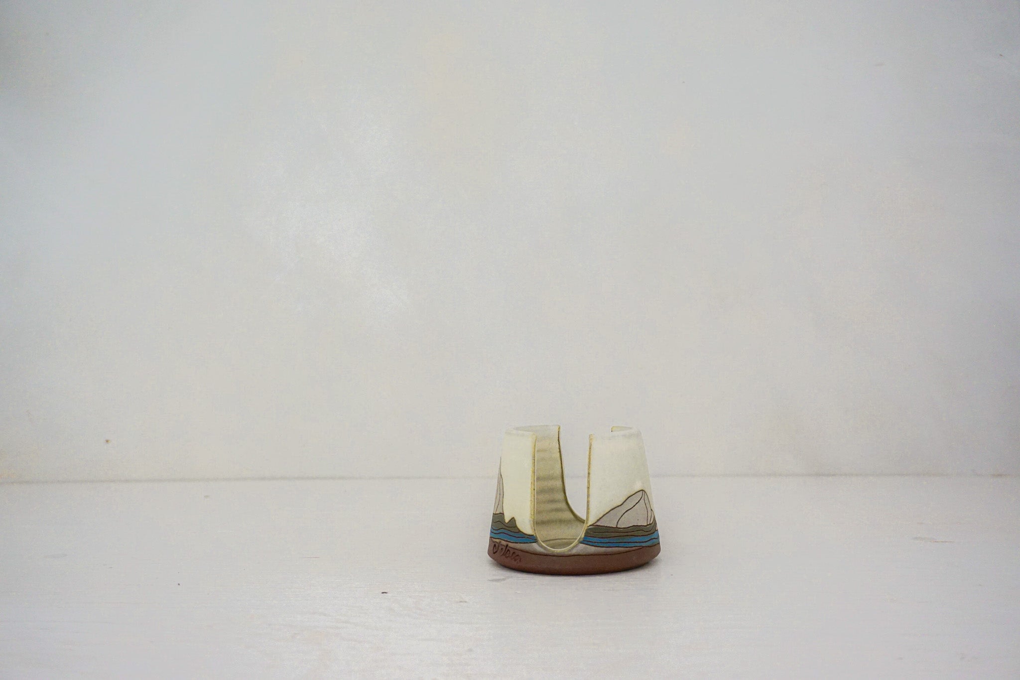 W Teton sponge holder in BONE