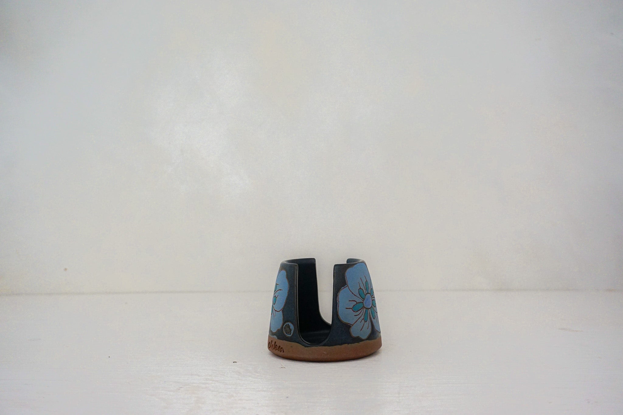 Flower Sponger holder in DARBY*