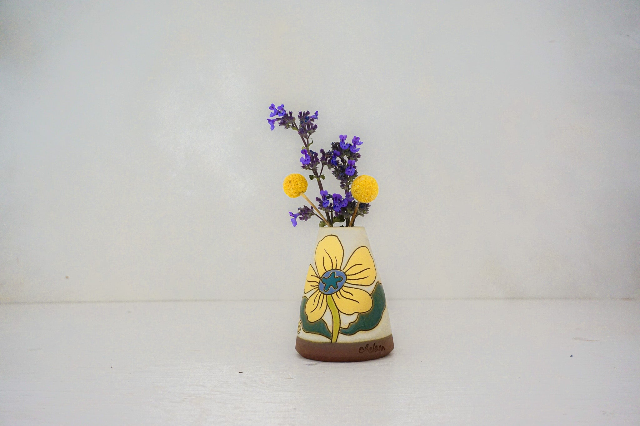 Yellow Flower Vase in BONE