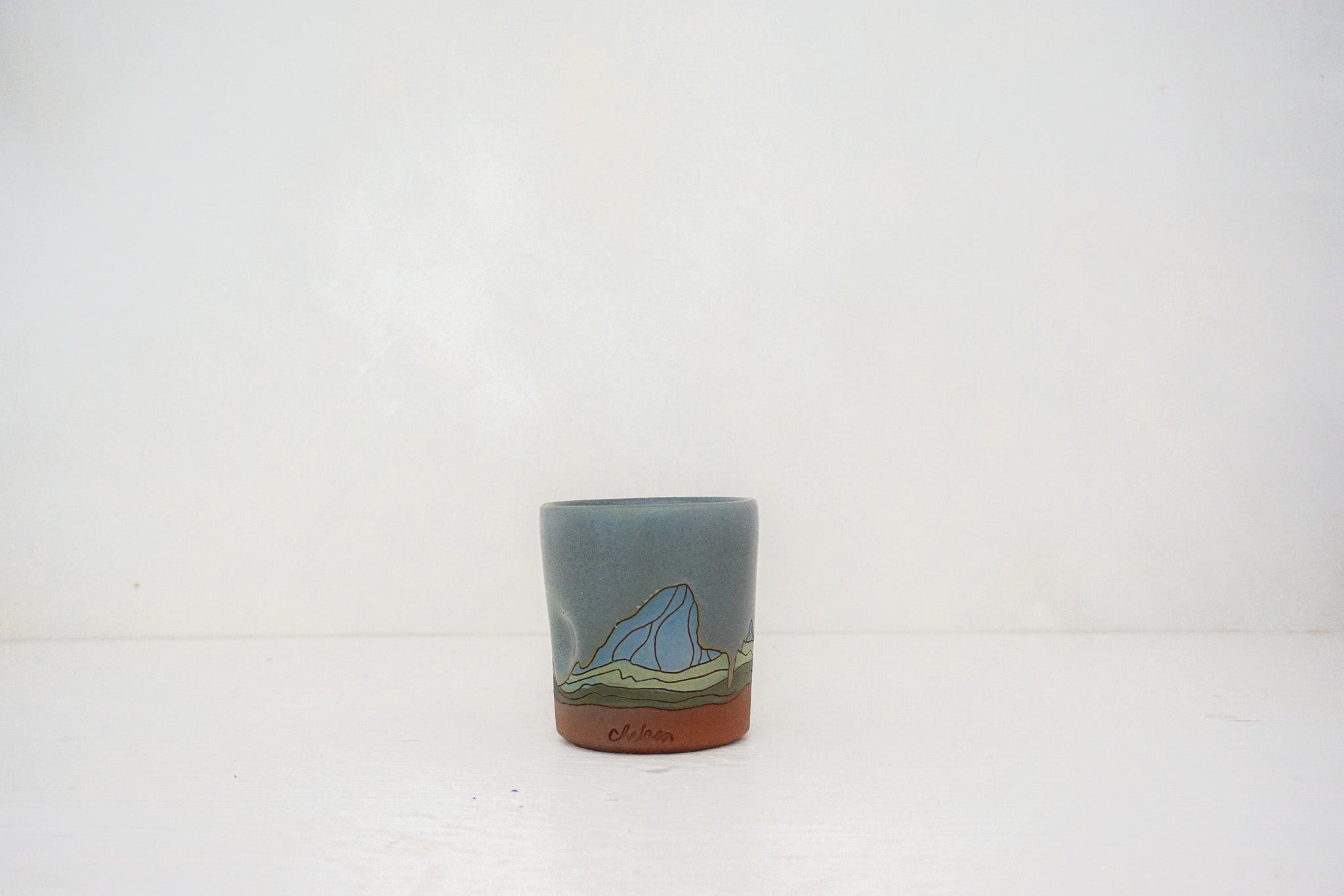 E Teton blues cup in STONE