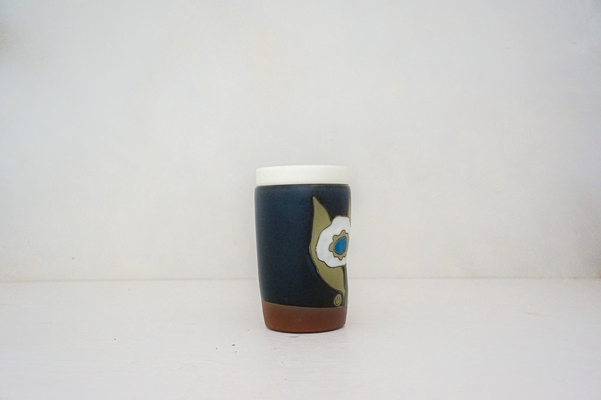 Flower POP Travel cup in DARBY