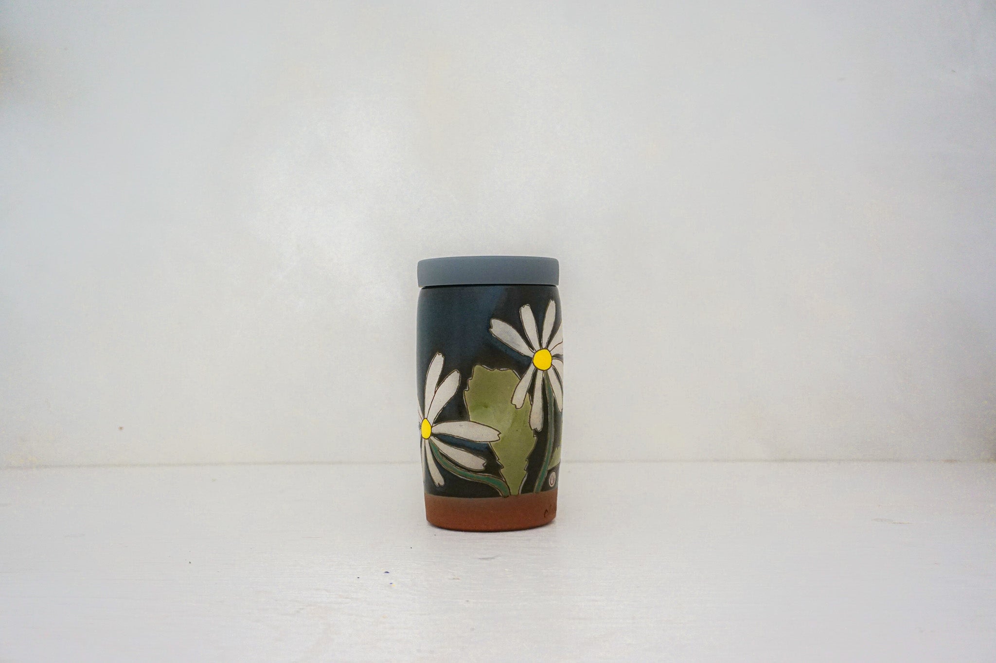 Daisy Travel cup in DARBY