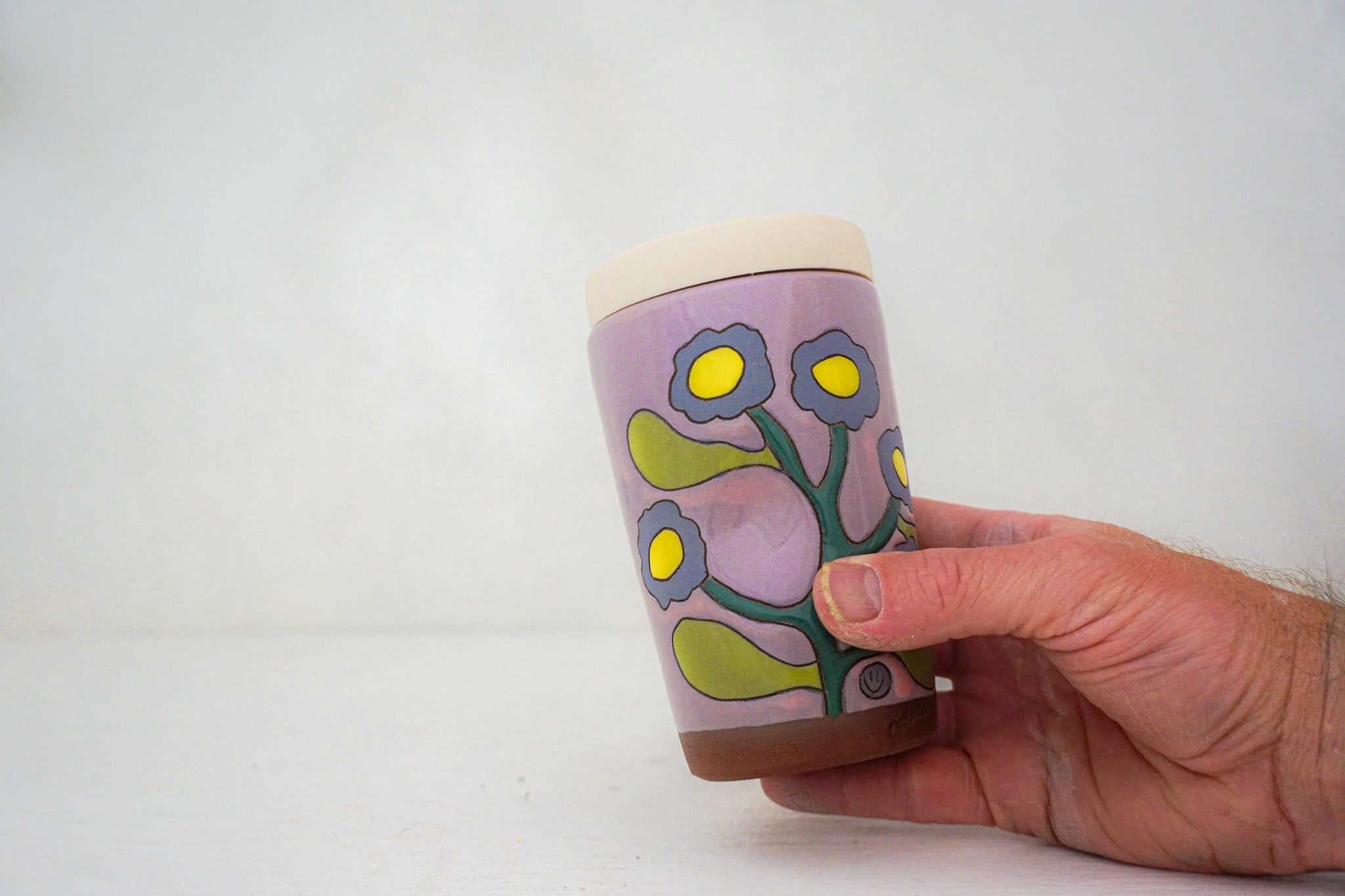 Flower Travel cup in BUBBLEGUM
