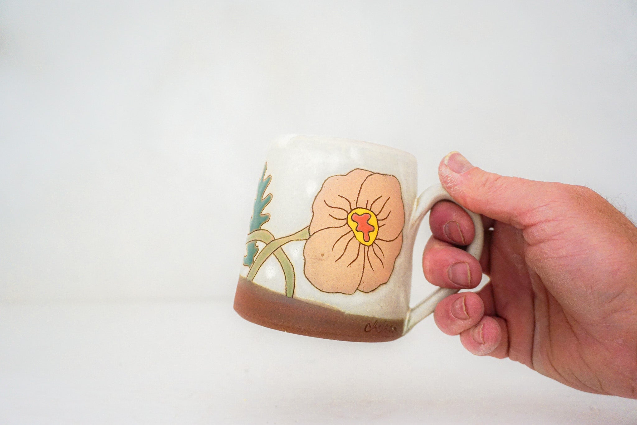 Poppy mug in BONE 2