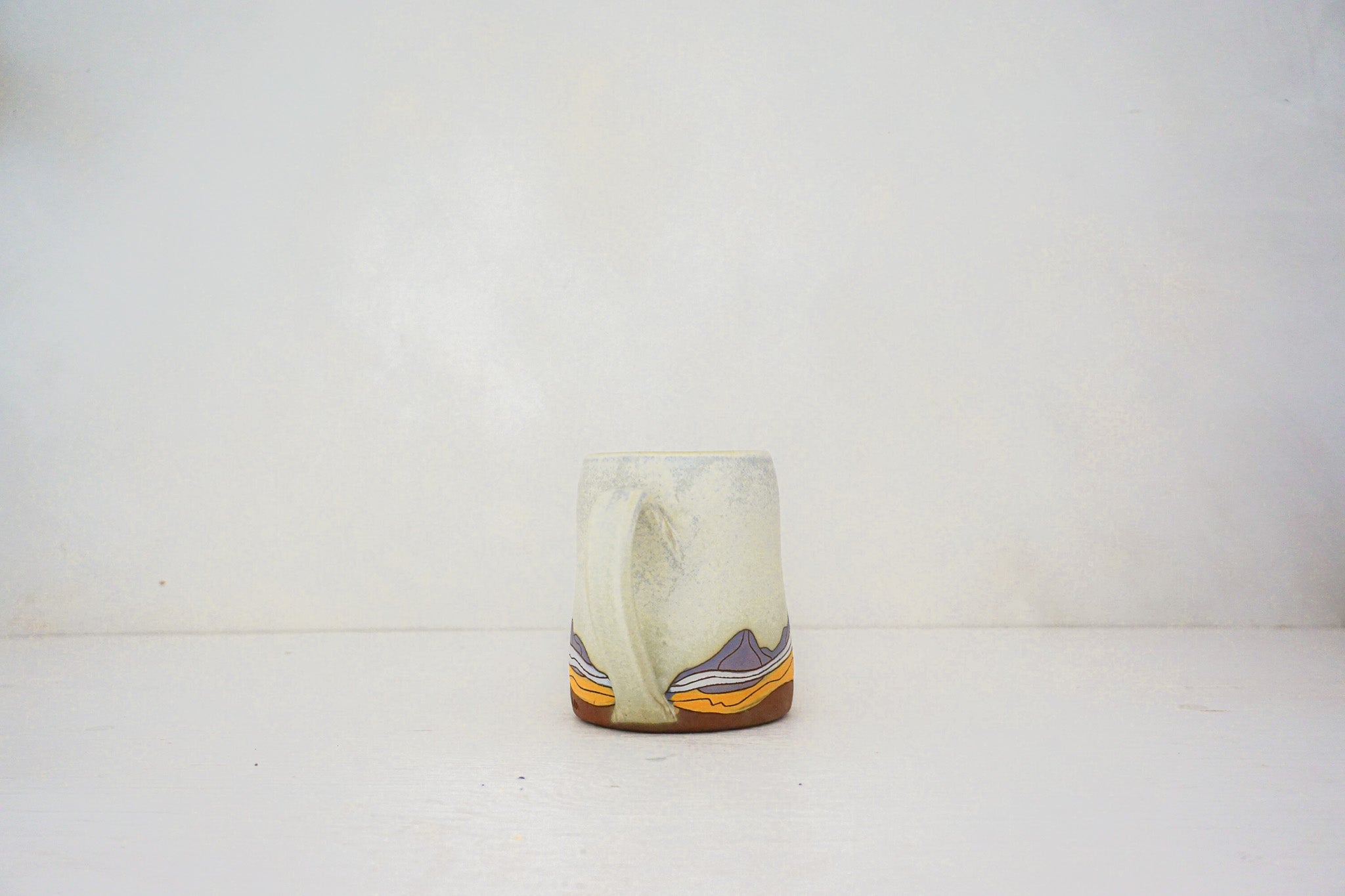 Mtn moon BUBS mug in BONE