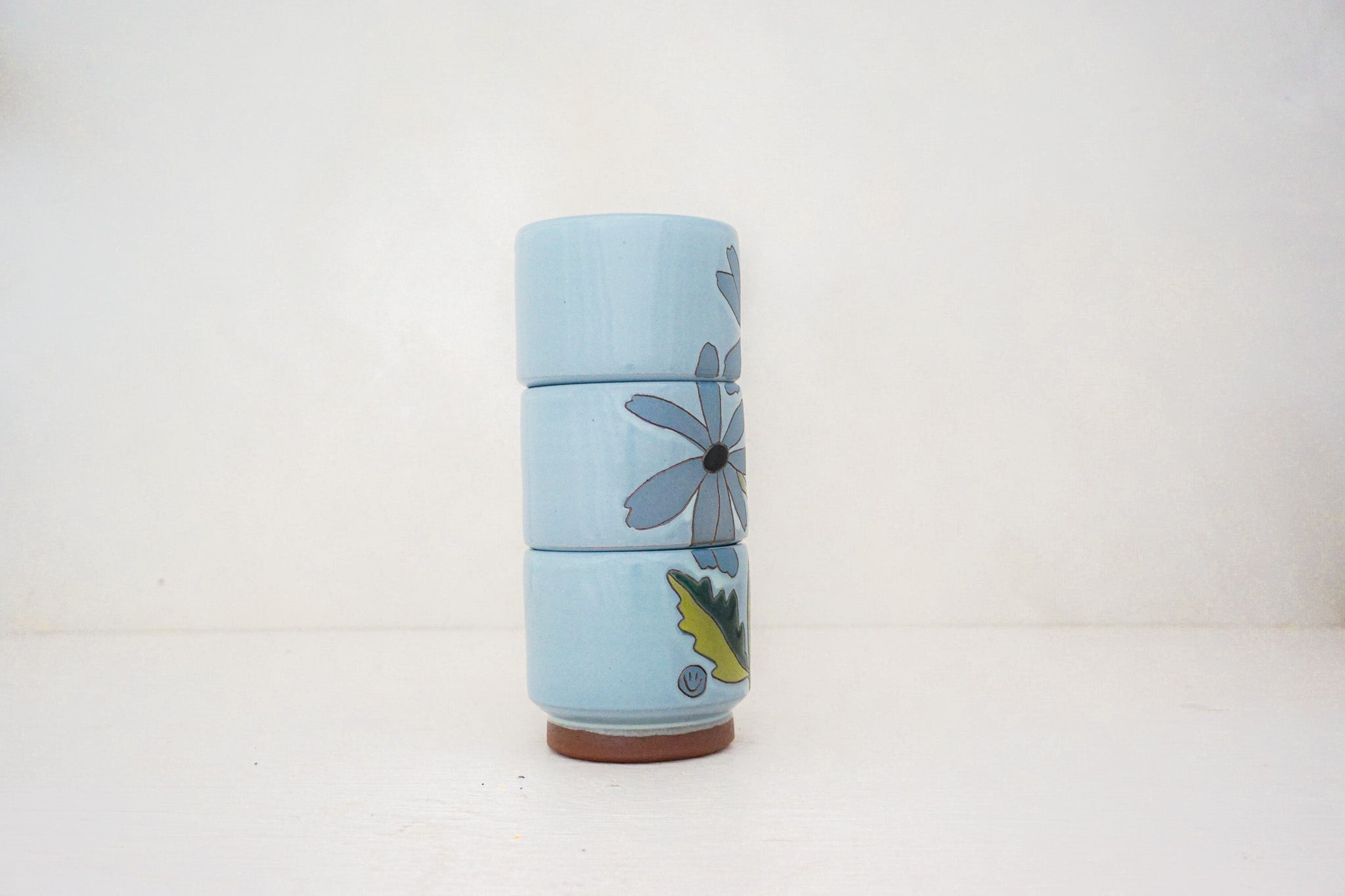 Blue flower Stacker cups in IRA