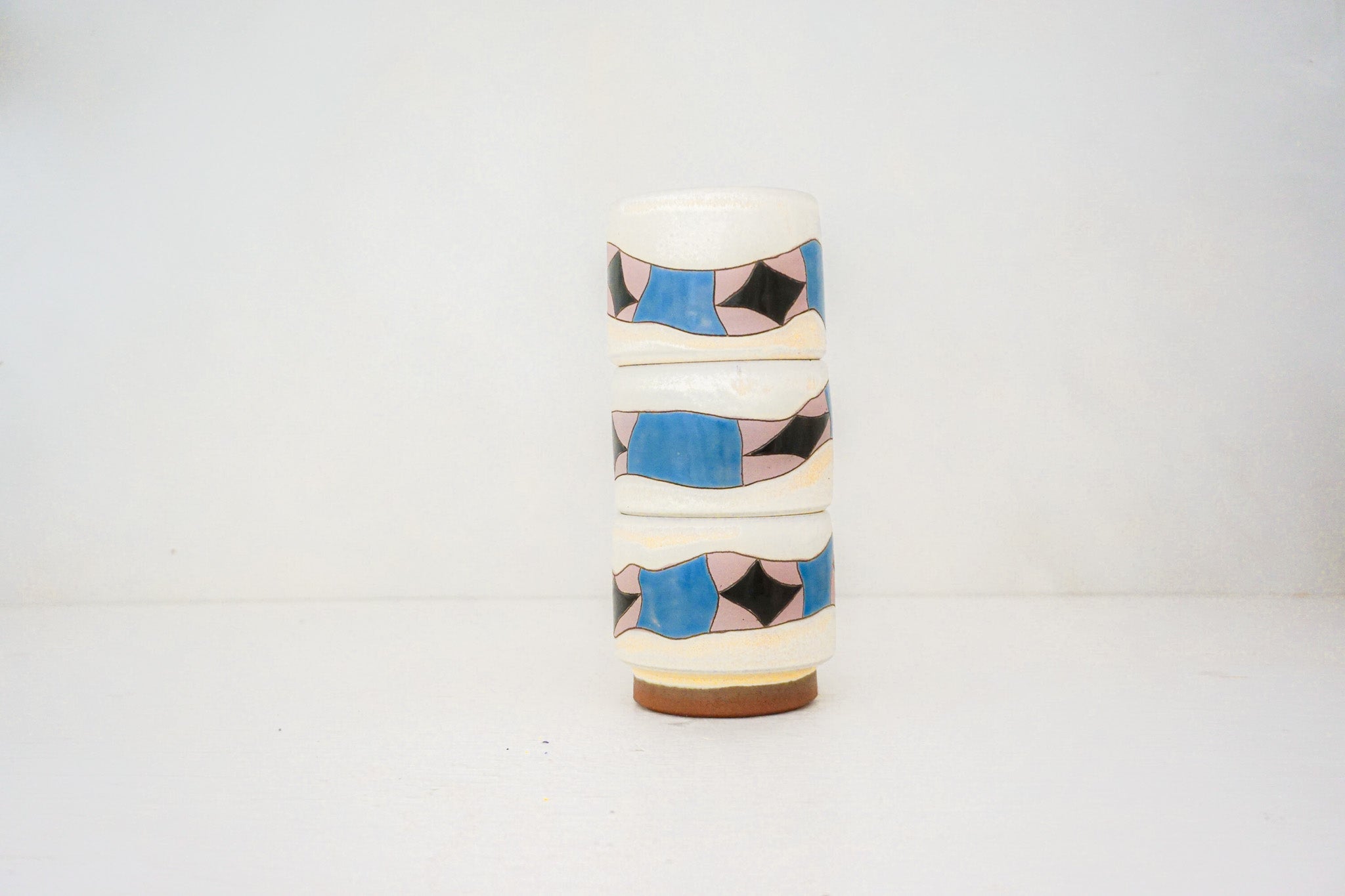 Snake Stackers cups in BONE