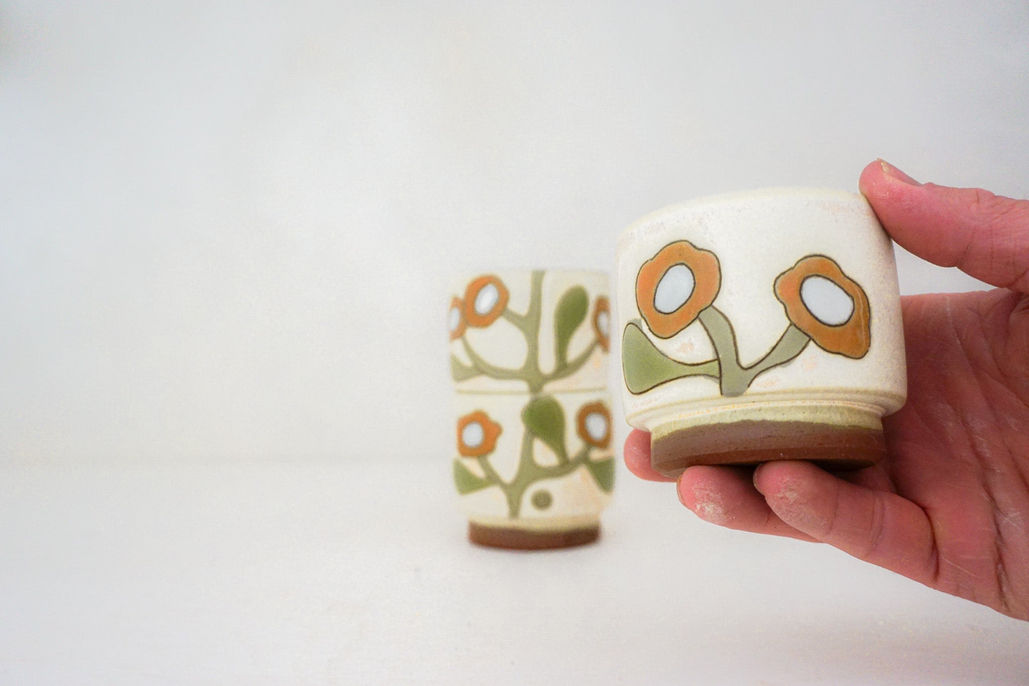 Fun in the Sun Stackers cups in BONE