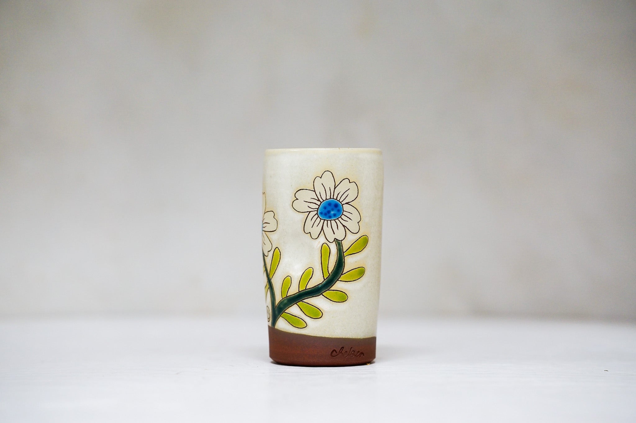 Flower cup in Bone