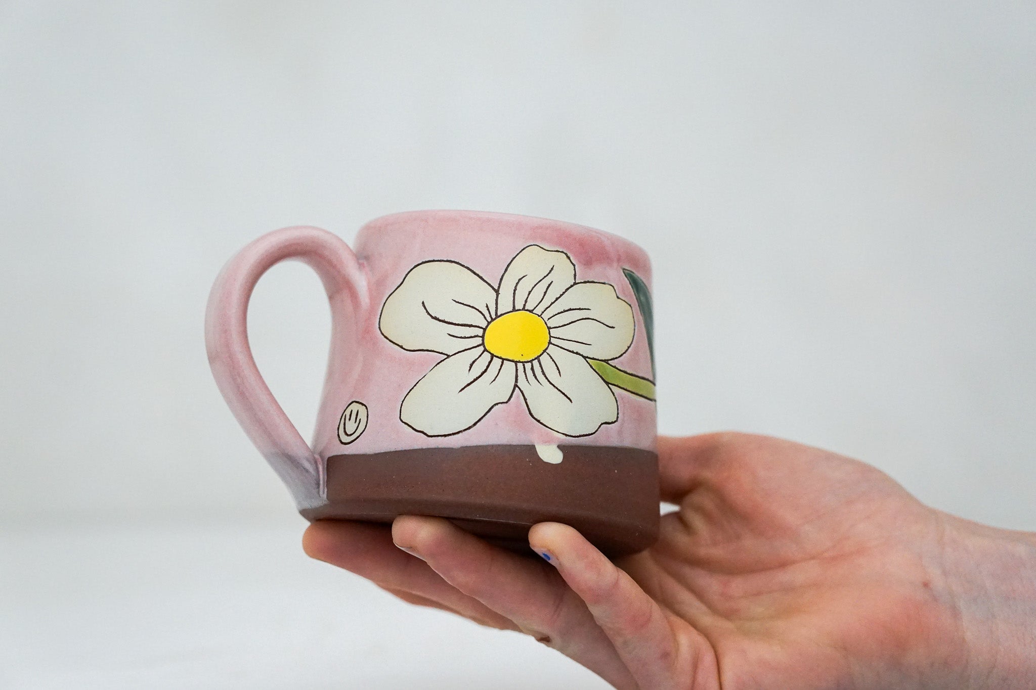 Flower shortie mug in Pink