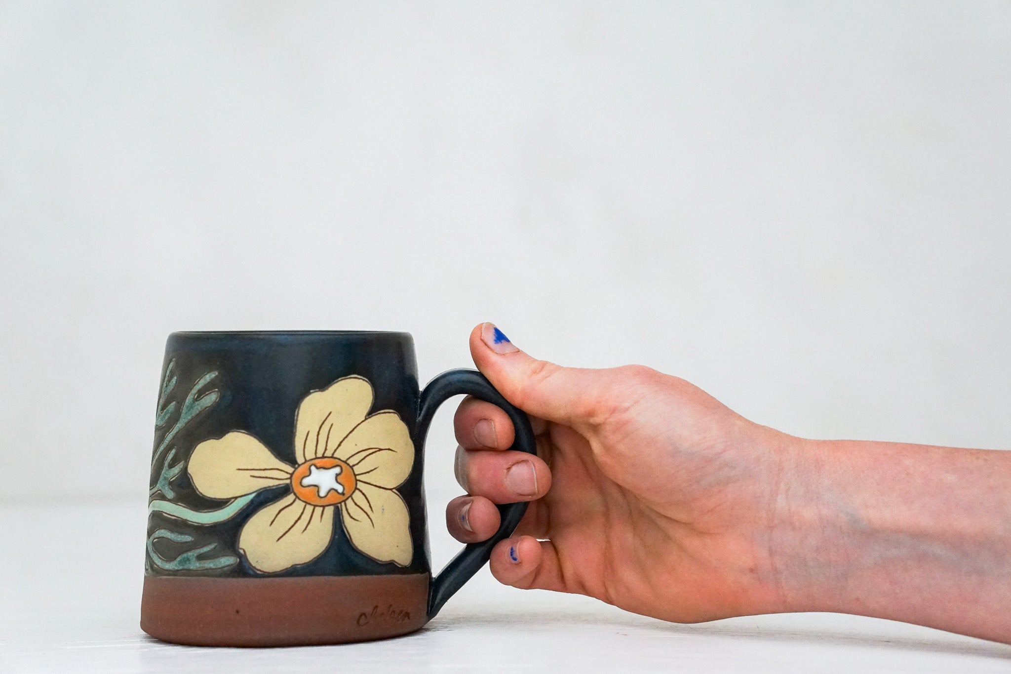 Yellow flower mug in Darby