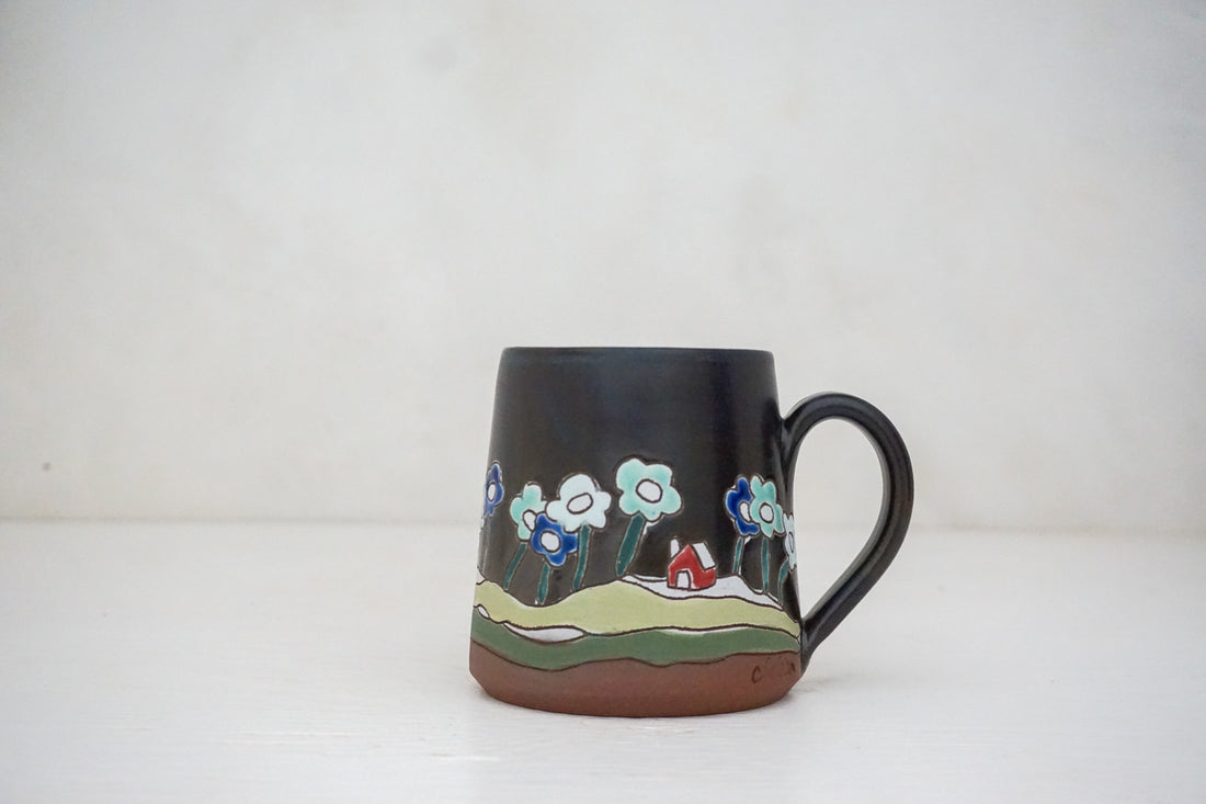 Sleepy Daisies Darby mug image 0